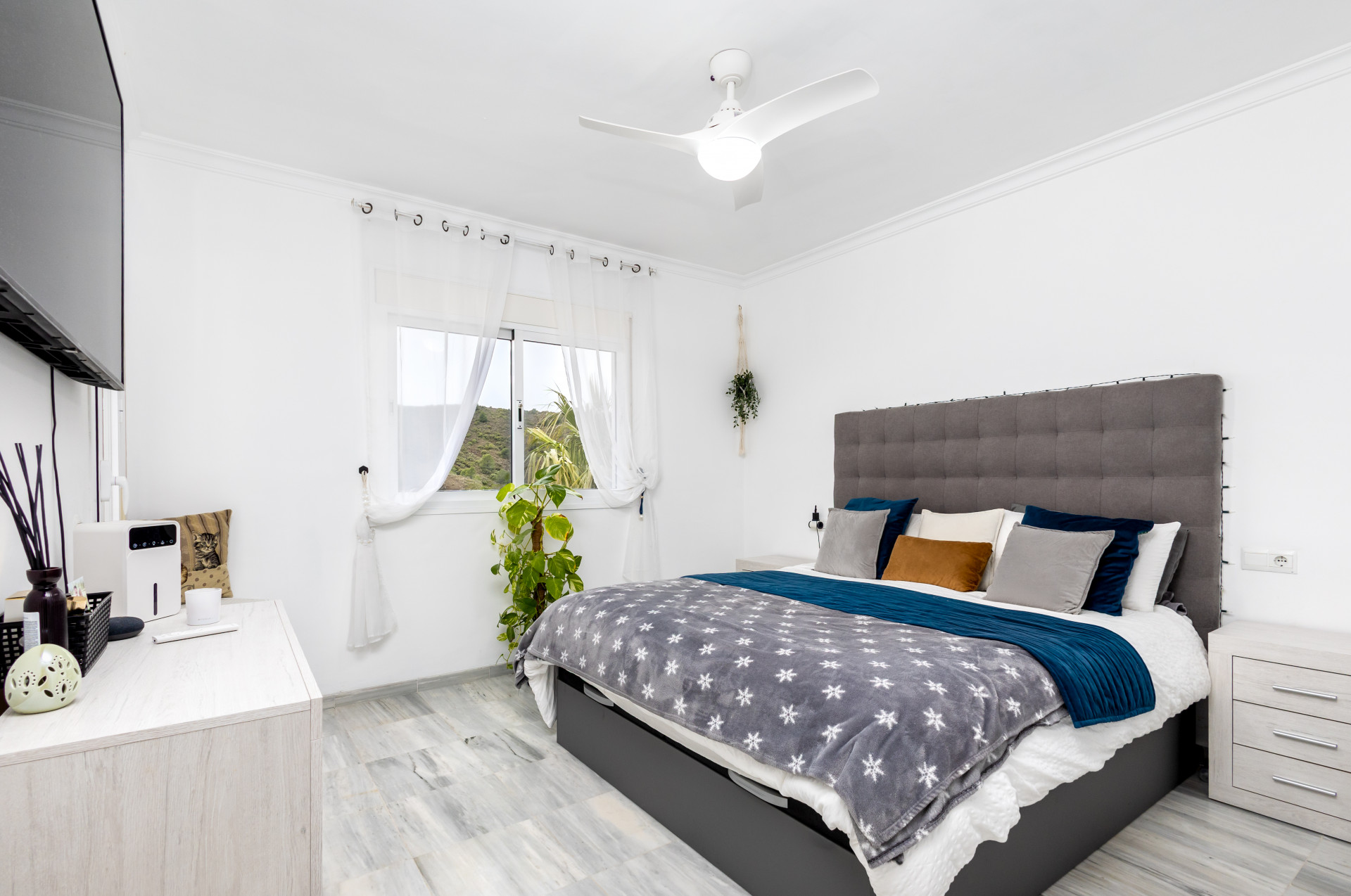 3 bedroom Town House in Alhaurin El Grande, Malaga, Spain – 428-05213D