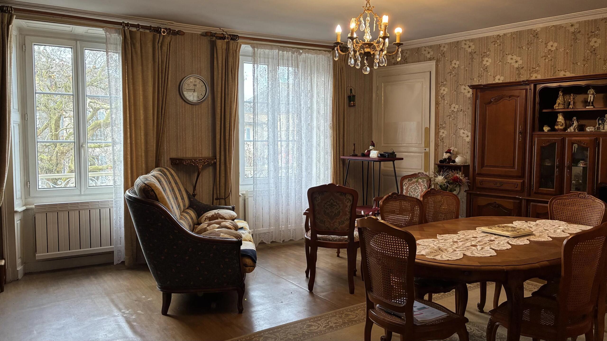 Excellent location in Bellac, Limousin – France – BVI84001