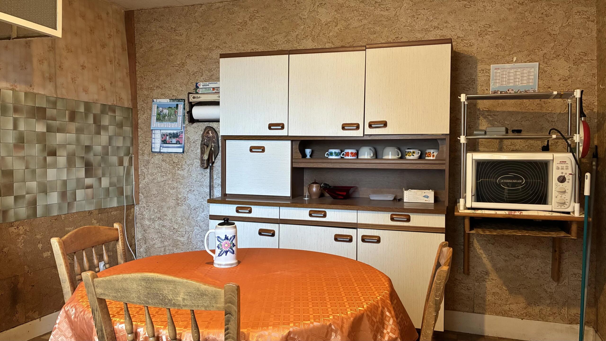 Excellent location in Bellac, Limousin – France – BVI84001