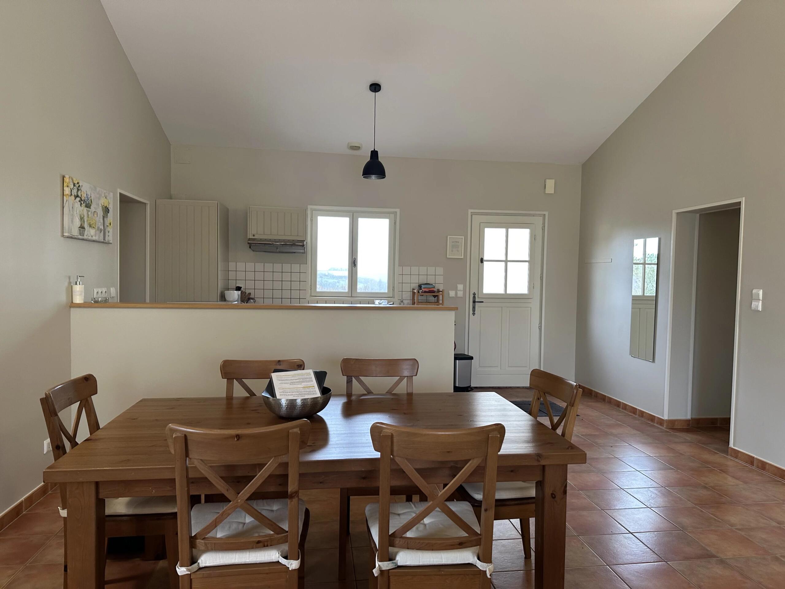 Modern 4-bed villa with private pool in gated community, Poitou-Charentes – France – BVI81829