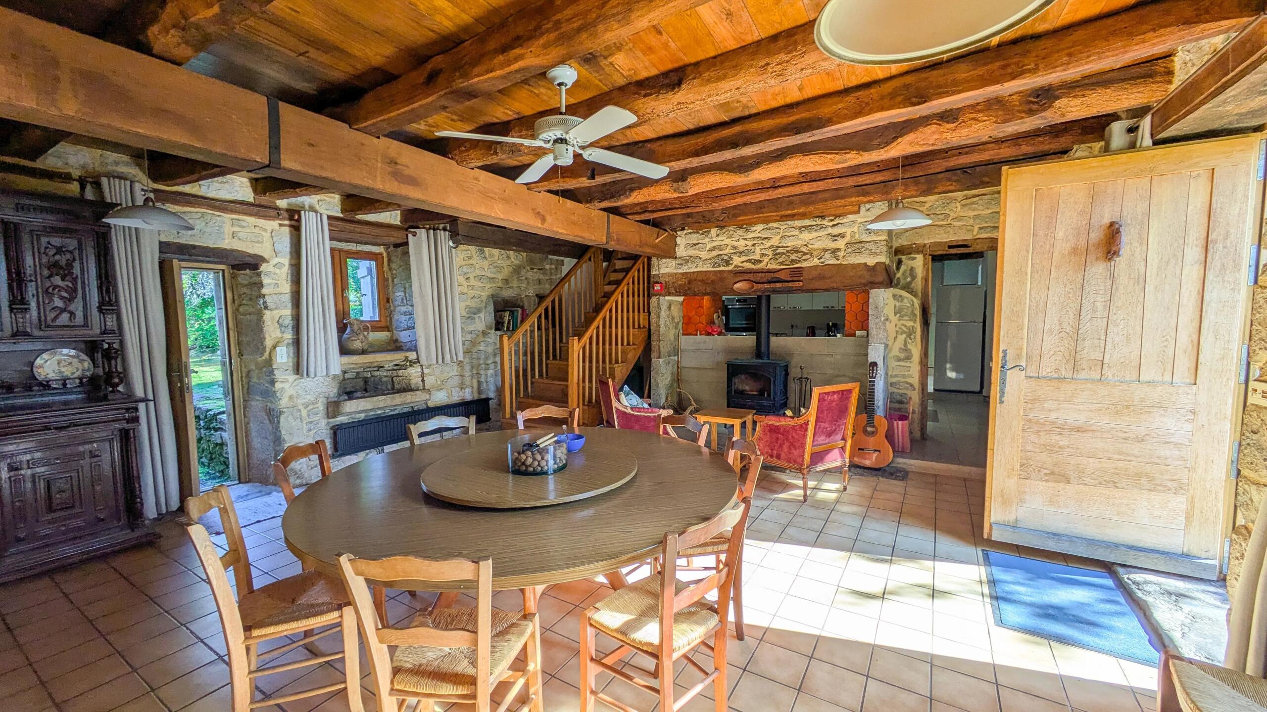 Authentic stone farmhouse with pool in the beautiful Lot region, Midi-Pyrénées – France – BVI82374