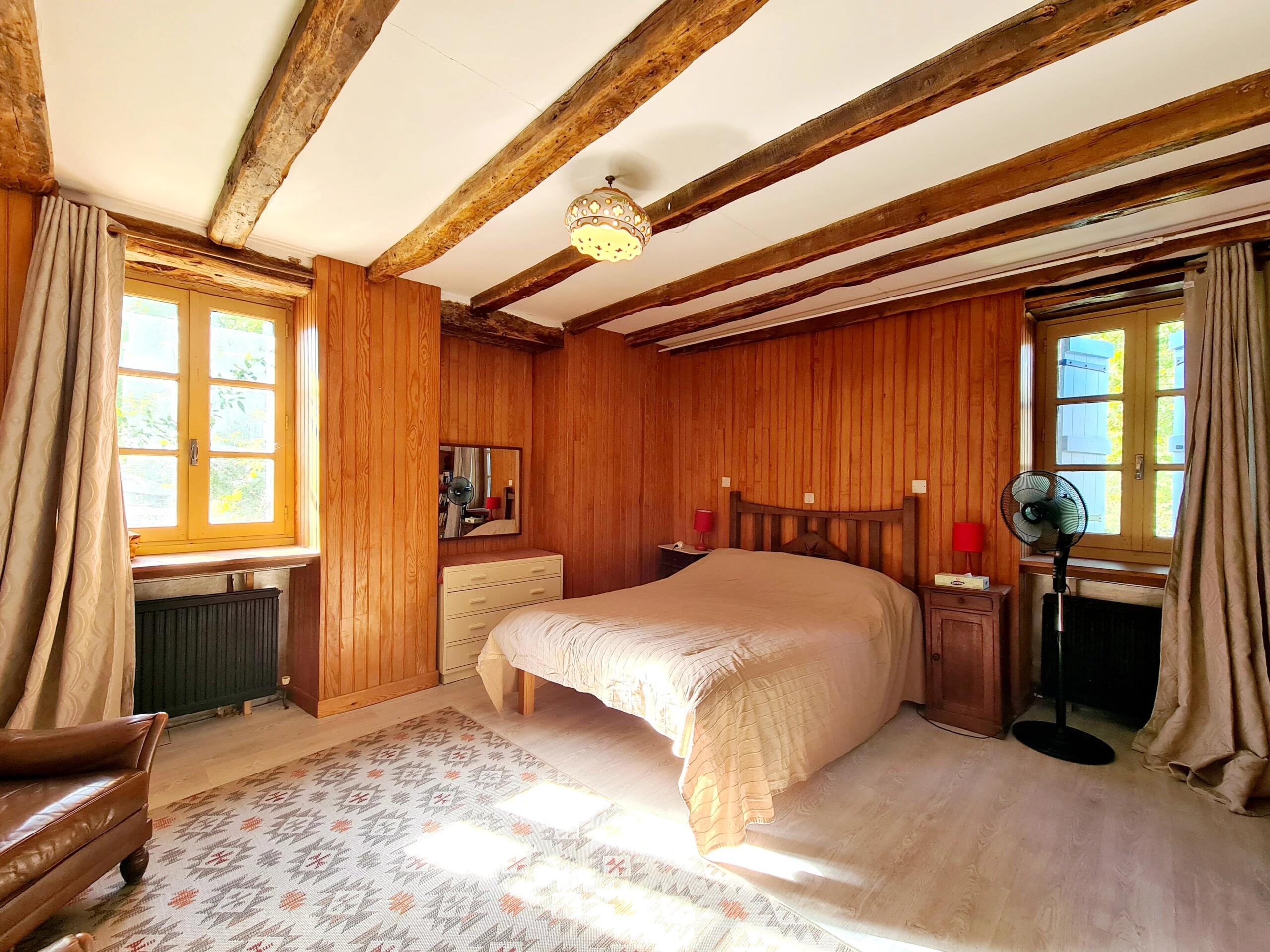 Authentic stone farmhouse with pool in the beautiful Lot region, Midi-Pyrénées – France – BVI82374