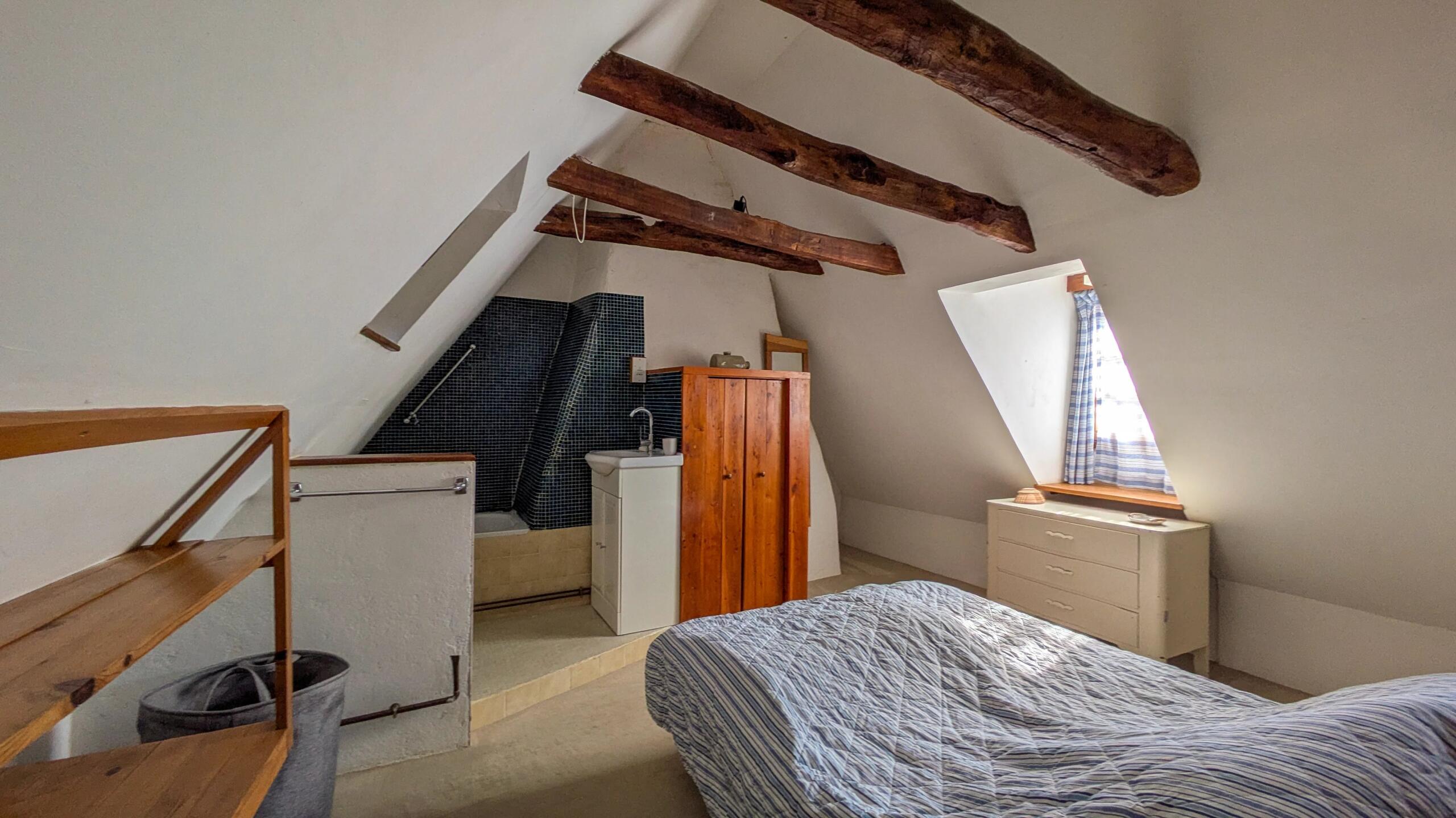 Authentic stone farmhouse with pool in the beautiful Lot region, Midi-Pyrénées – France – BVI82374