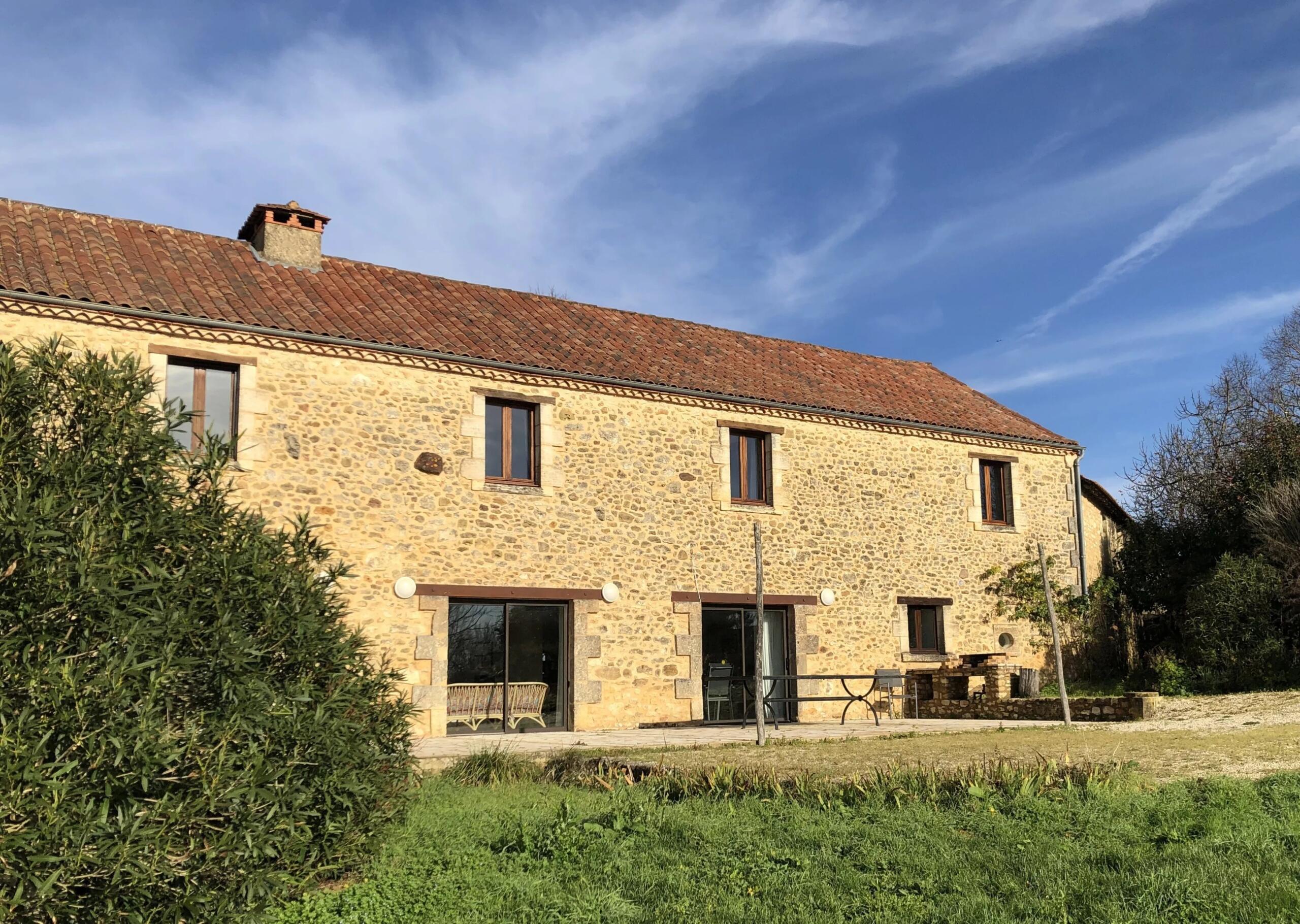 Wonderful character property with holiday home and apartment, Aquitaine – France – BVI83794