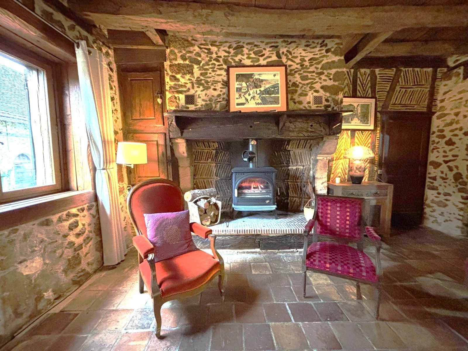 Immense stone house with pool in quiet location, Aquitaine – France – BVI83666