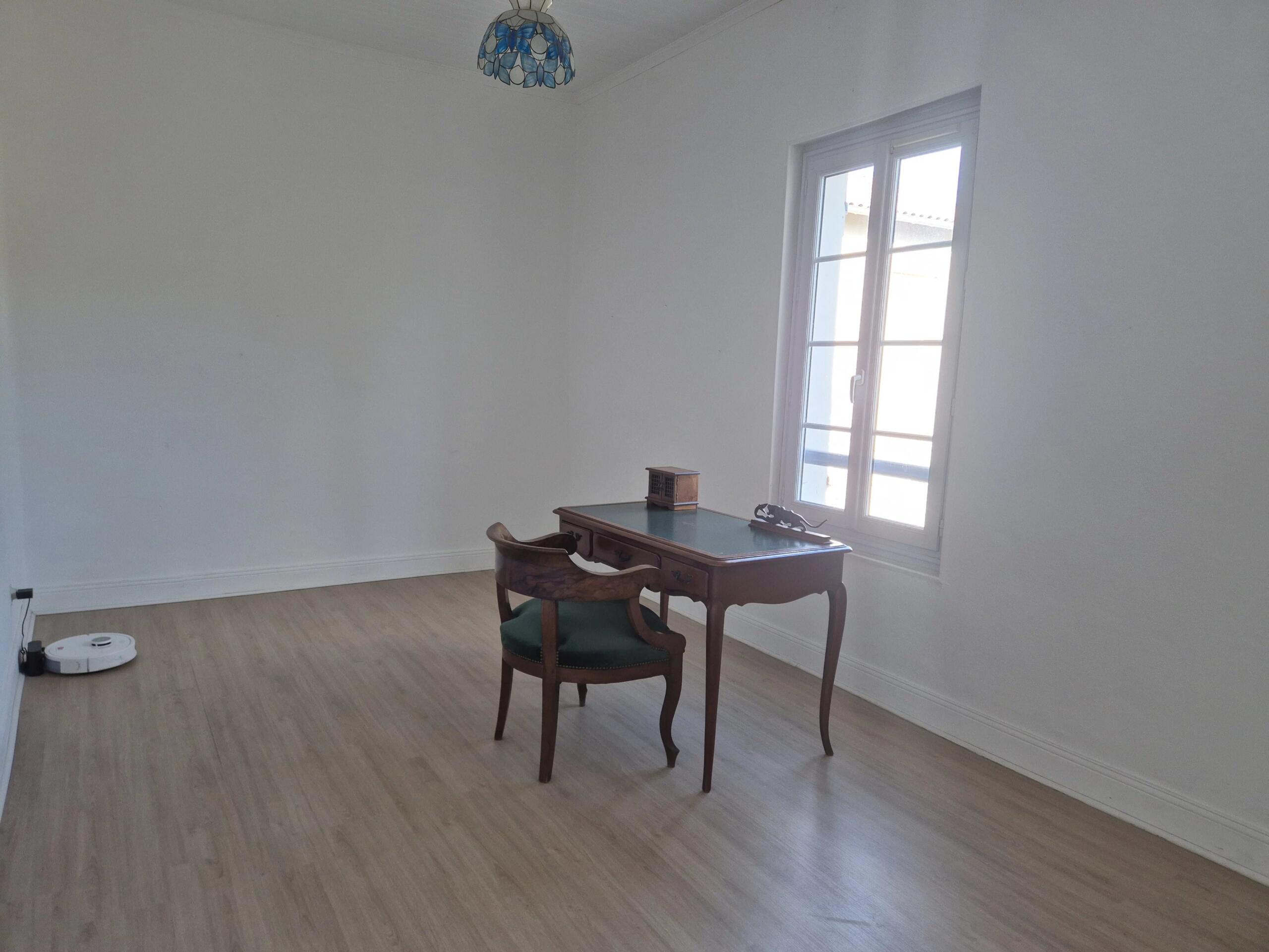 Large village house with garden and outbuildings, Midi-Pyrénées – France – BVI84220