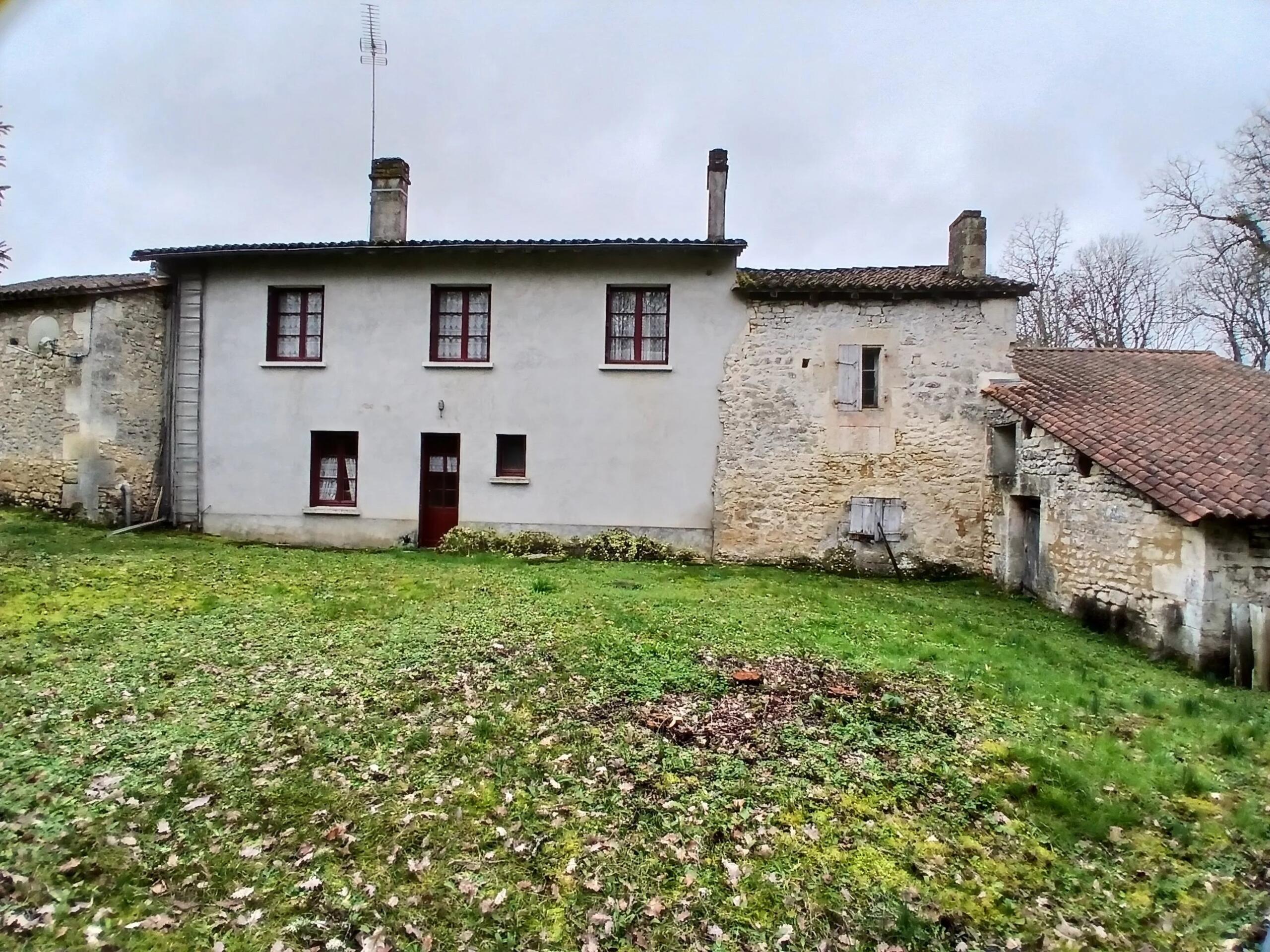 Old farm dwelling for renovation, Aquitaine – France – BVI84230