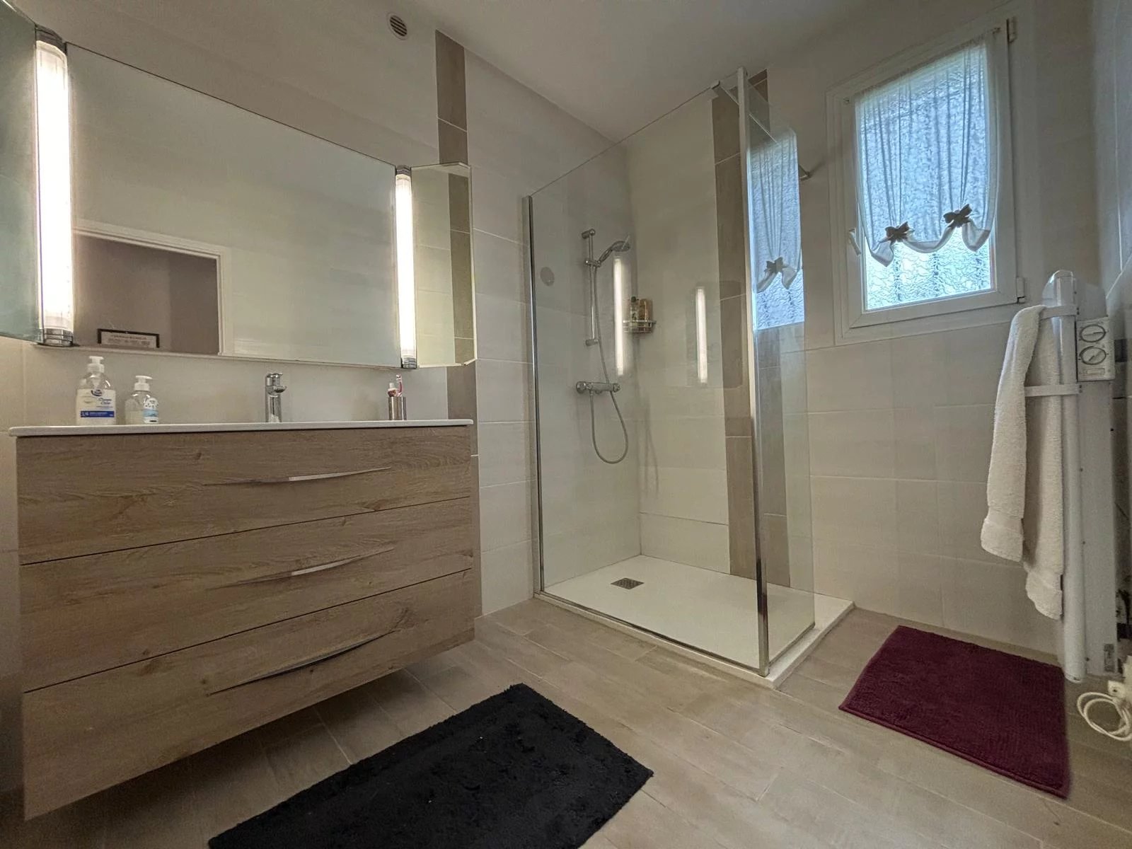 Charming 7 Bedroom house with self-contained annexe, pool in quiet location, Aquitaine – France – BVI84058