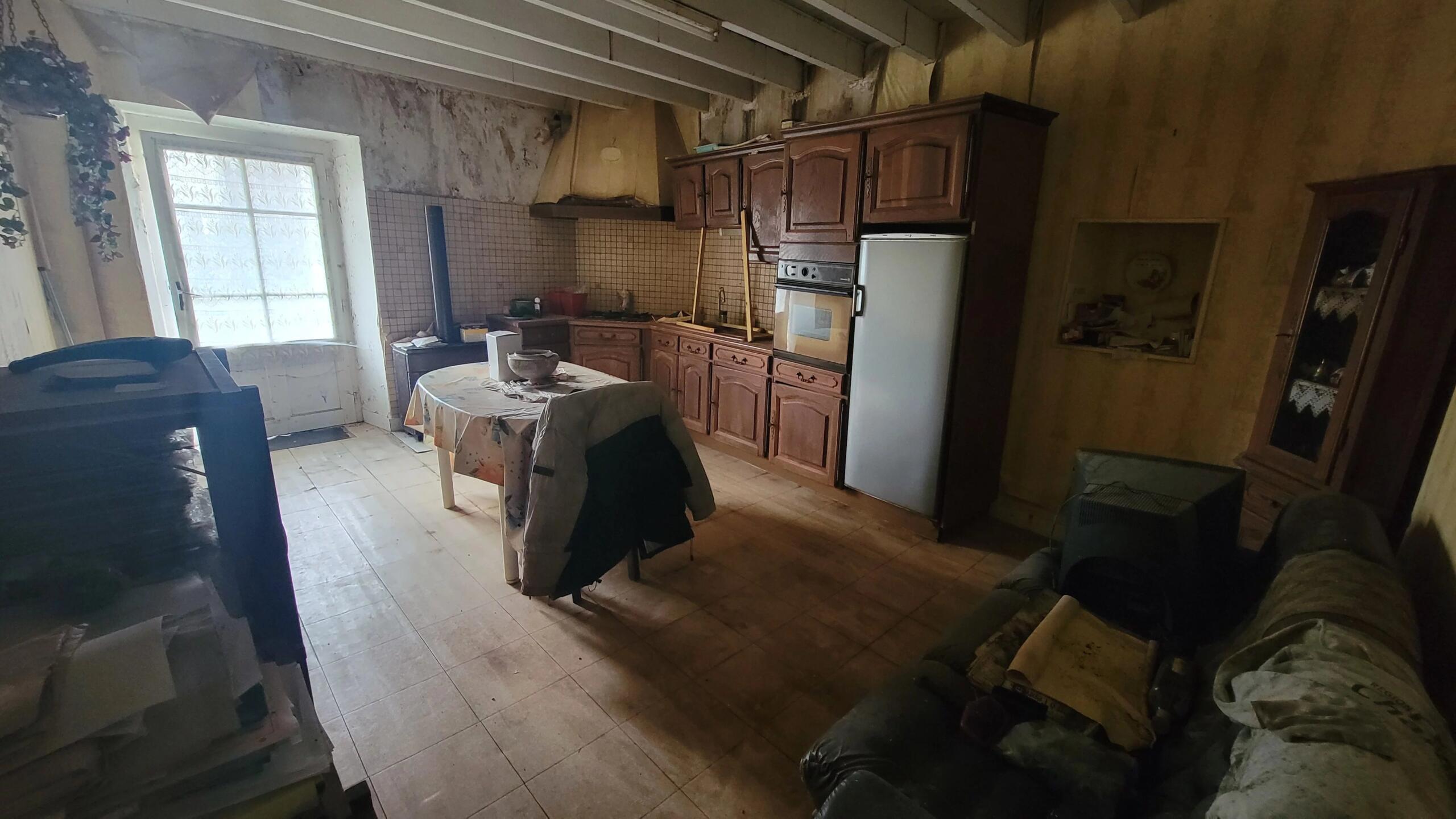 Village house to renovate with outbuildings, Poitou-Charentes – France – BVI84129