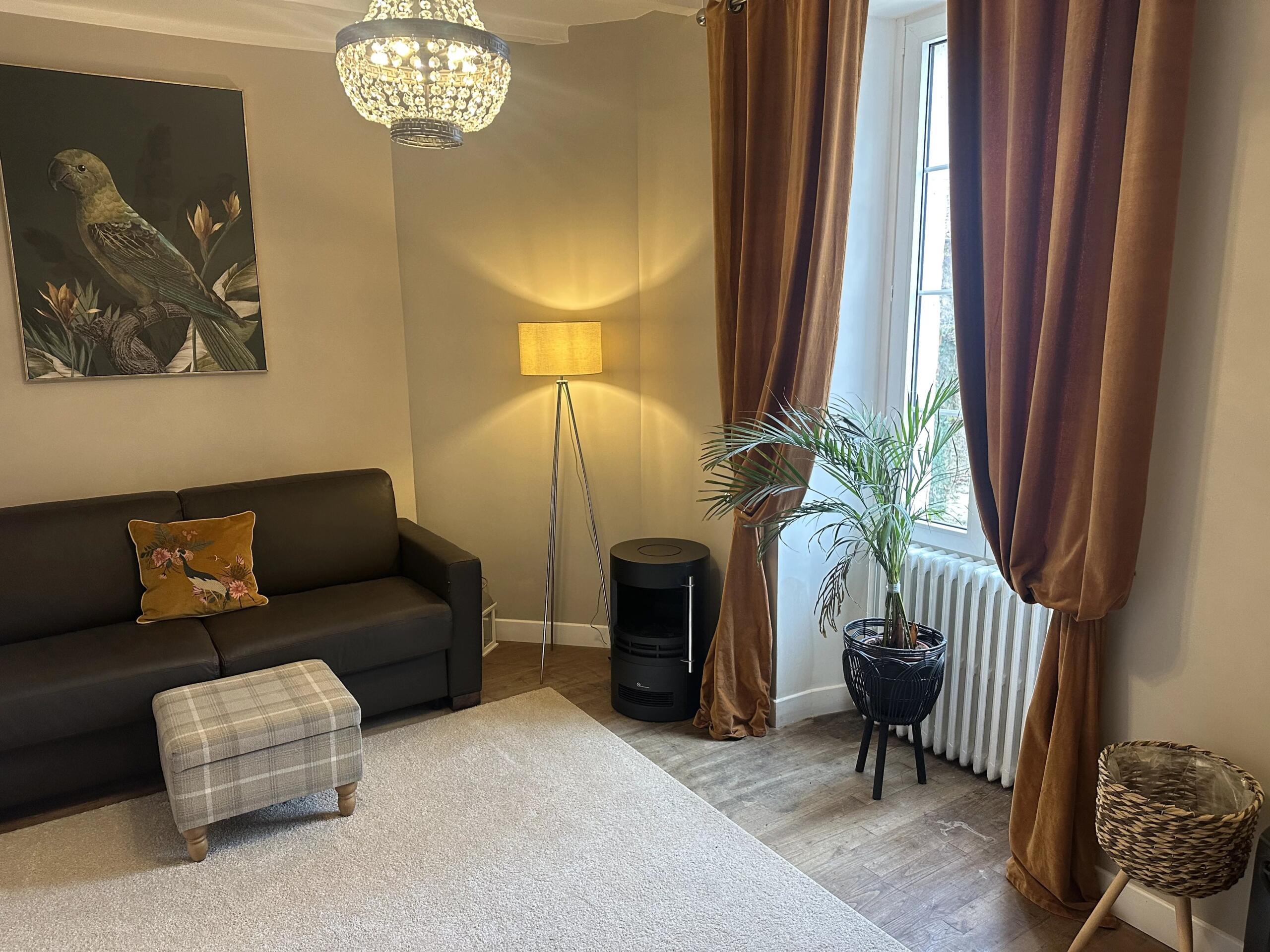 Stunning 5-bed property with pool, outbuildings in glorious grounds, Poitou-Charentes – France – BVI84261