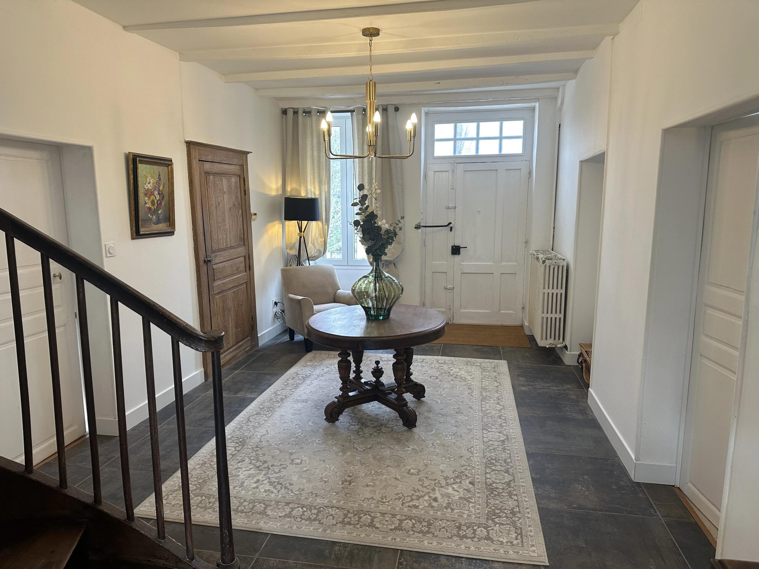 Stunning 5-bed property with pool, outbuildings in glorious grounds, Poitou-Charentes – France – BVI84261