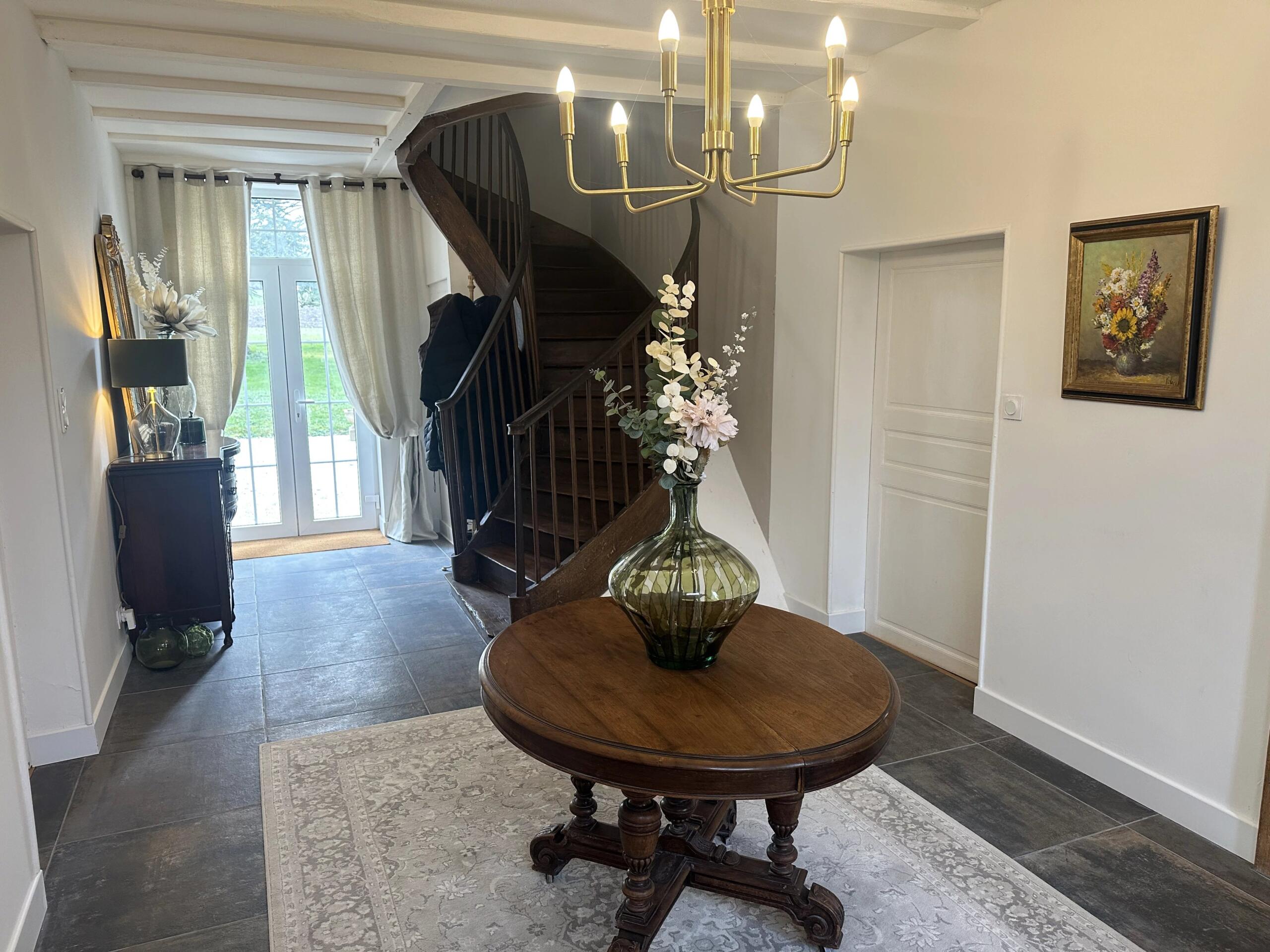 Stunning 5-bed property with pool, outbuildings in glorious grounds, Poitou-Charentes – France – BVI84261