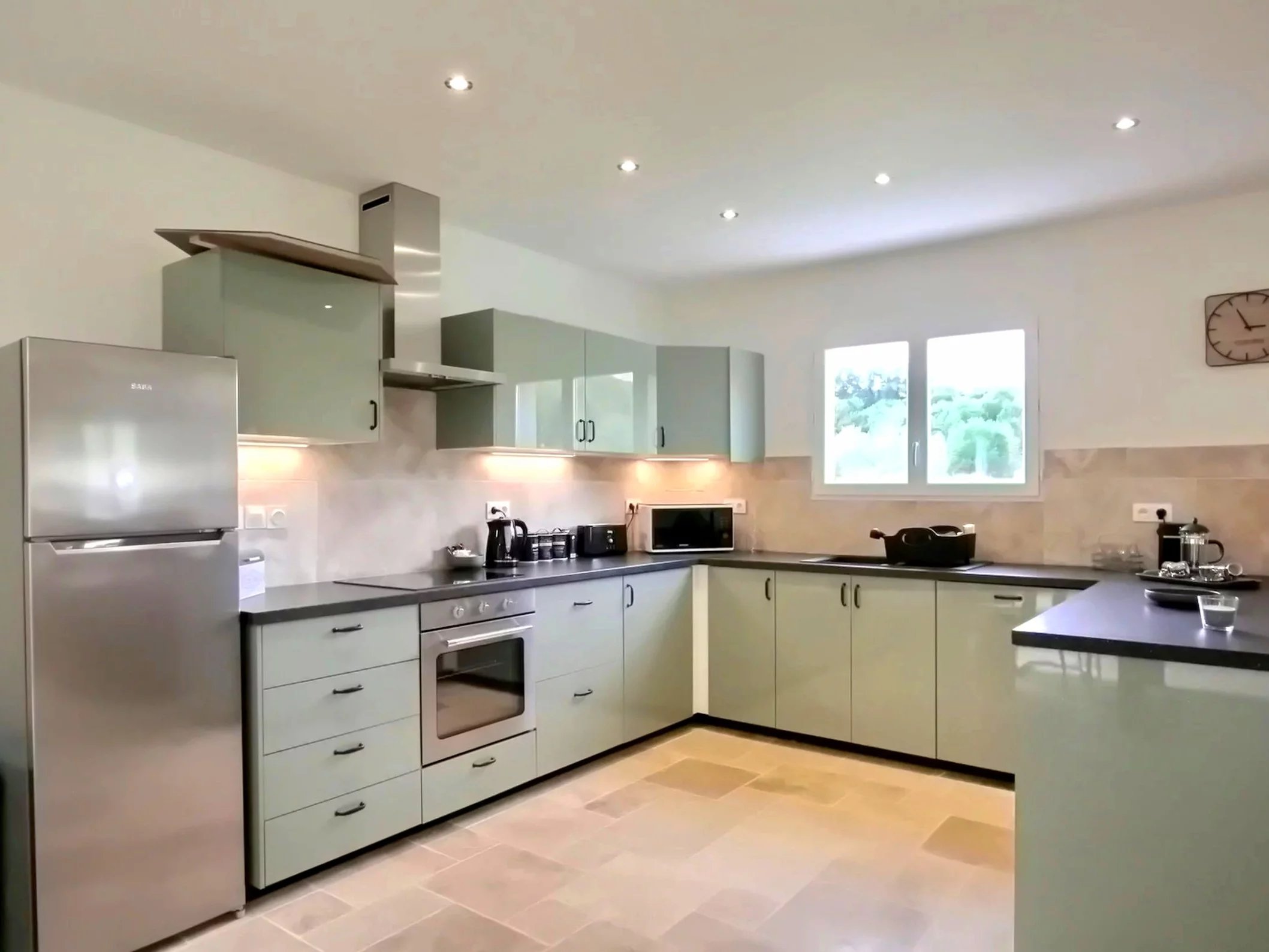 Beautiful modern bungalow – walkable to Eymet, Aquitaine – France – BVI81048