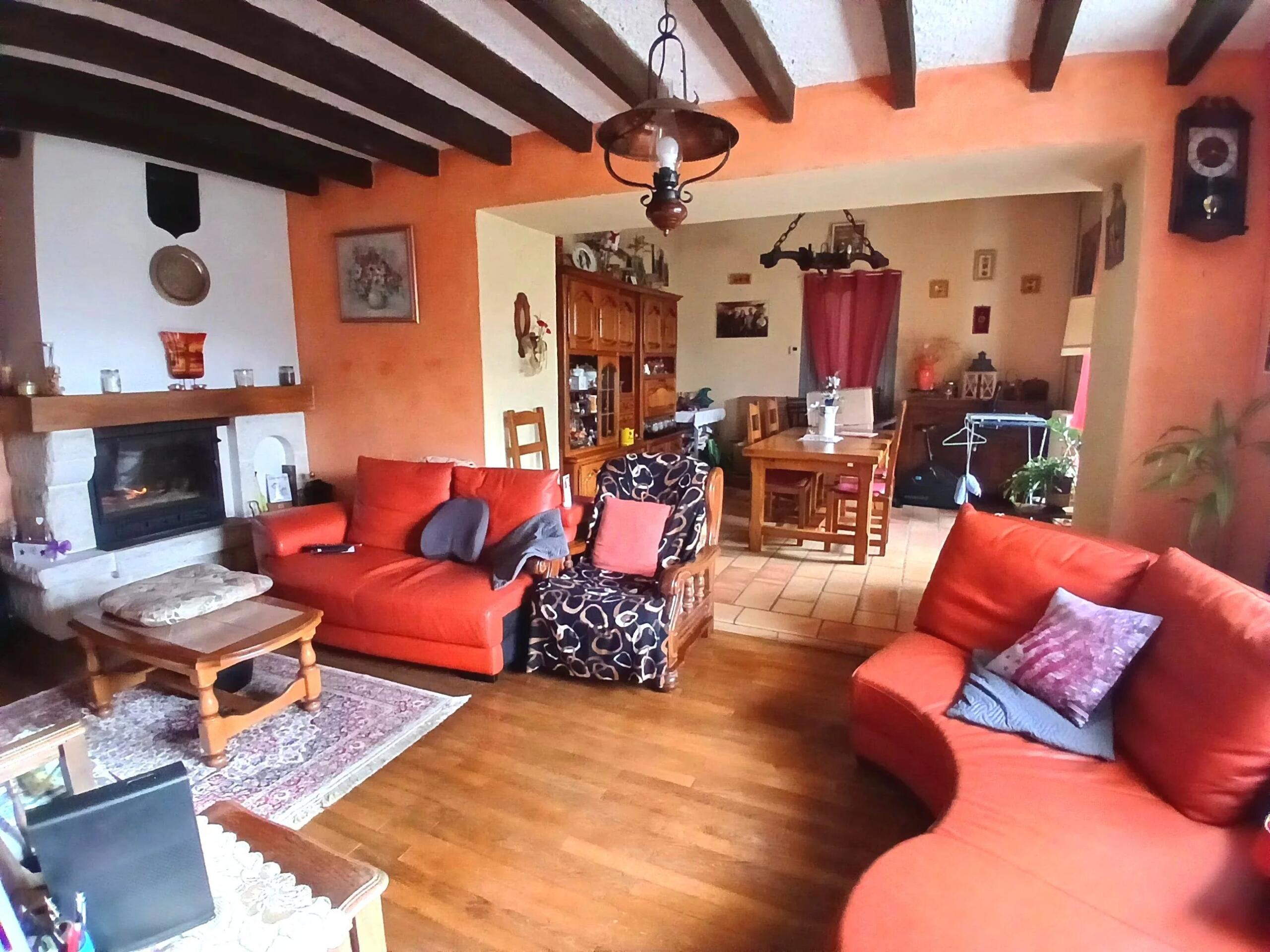 Fabulous stone house with huge potential, Poitou-Charentes – France – BVI84132