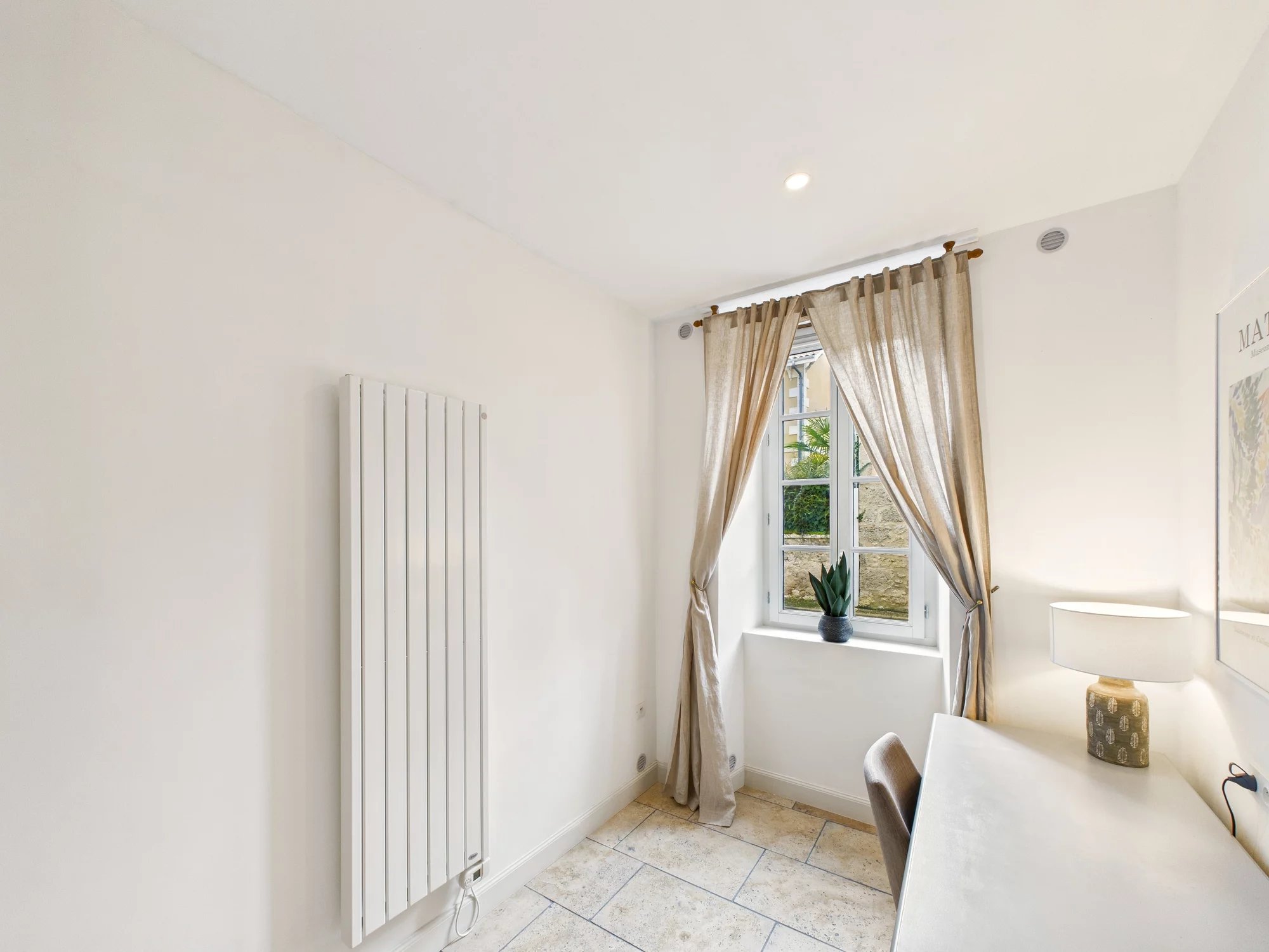 Beautifully renovated Village house, Aquitaine – France – BVI60020