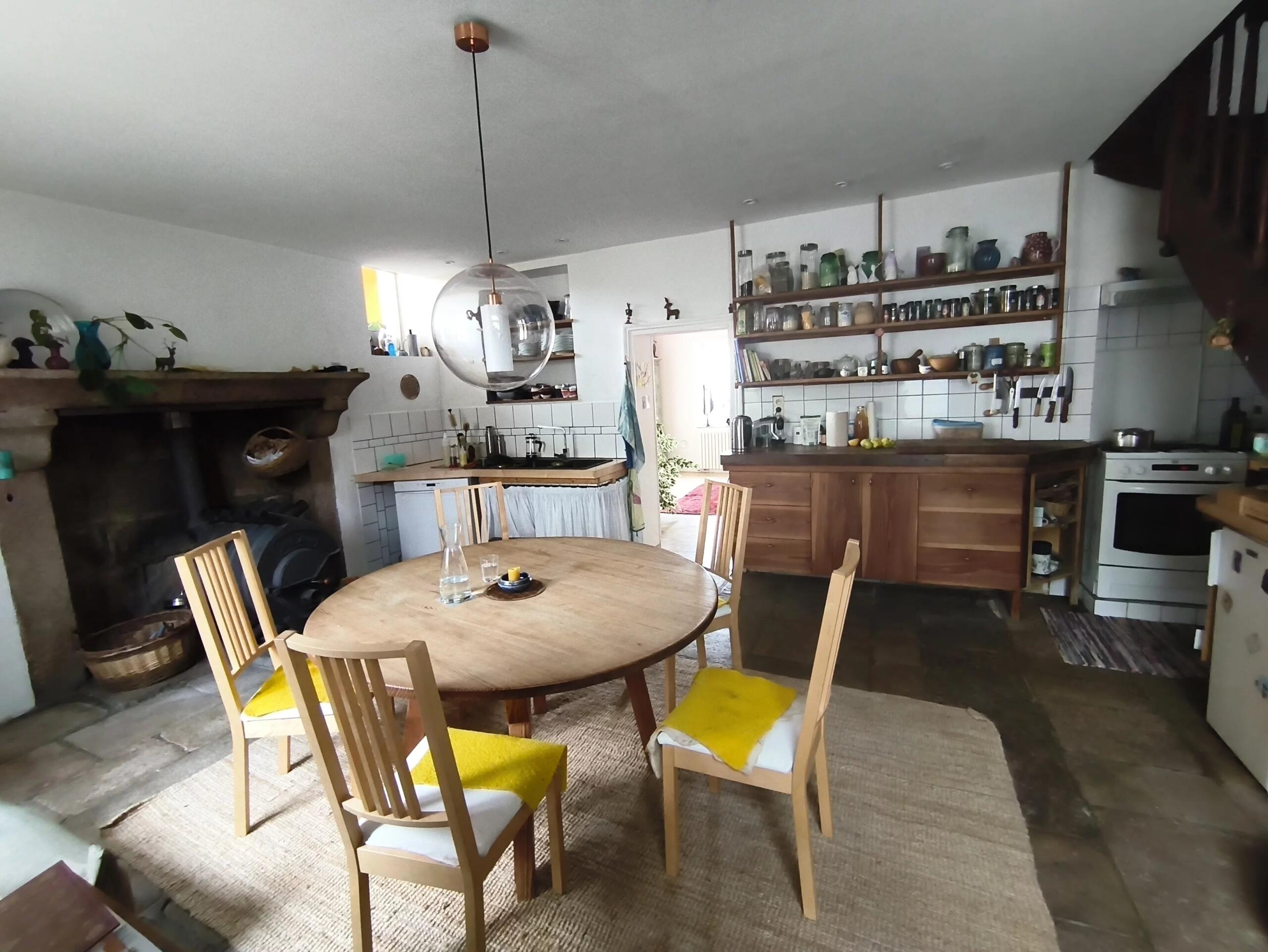 Large family home with numerous outbuildings and business potential, Limousin – France – BVI84131