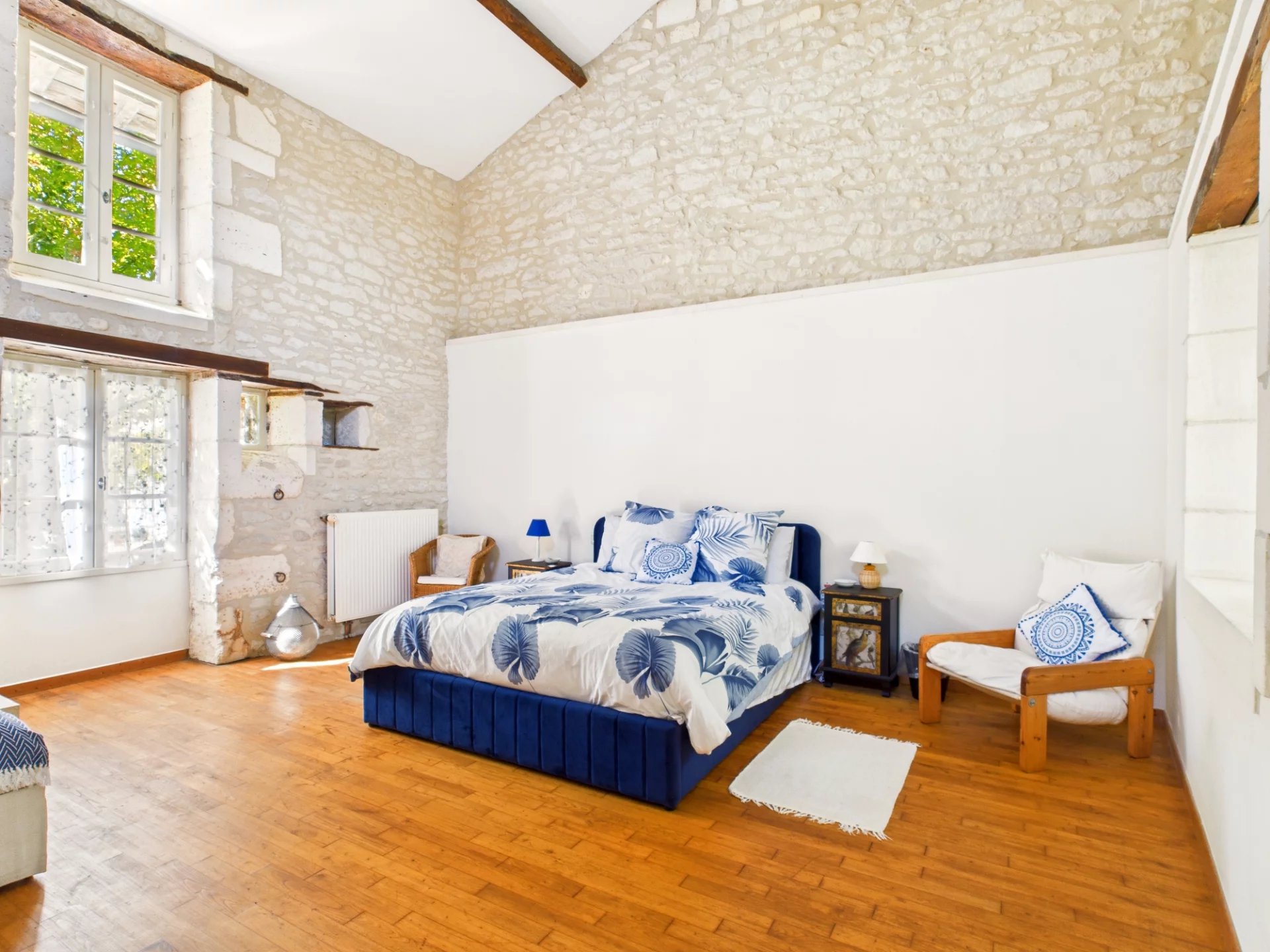 Immaculate 4-Bedroom Stone Property with Pool, Views & Land, Aquitaine – France – BVI83121