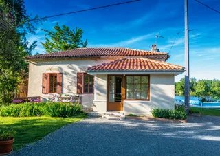 Riverside Estate with Gites on the River Lot, Aquitaine – France – BVI84106