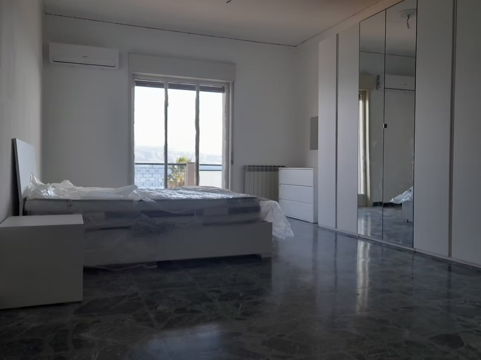 Front Line Sea View Apartment in Messina, Sicily – Spread the balance over 10 years