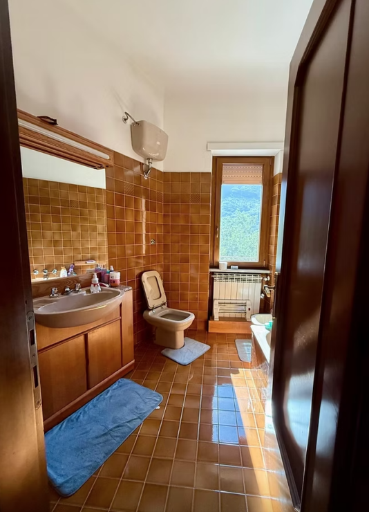 PRICE DROP – Spacious 3 Bed Apartment  in L’Aquila Province, Italy (50m drive to Rome)