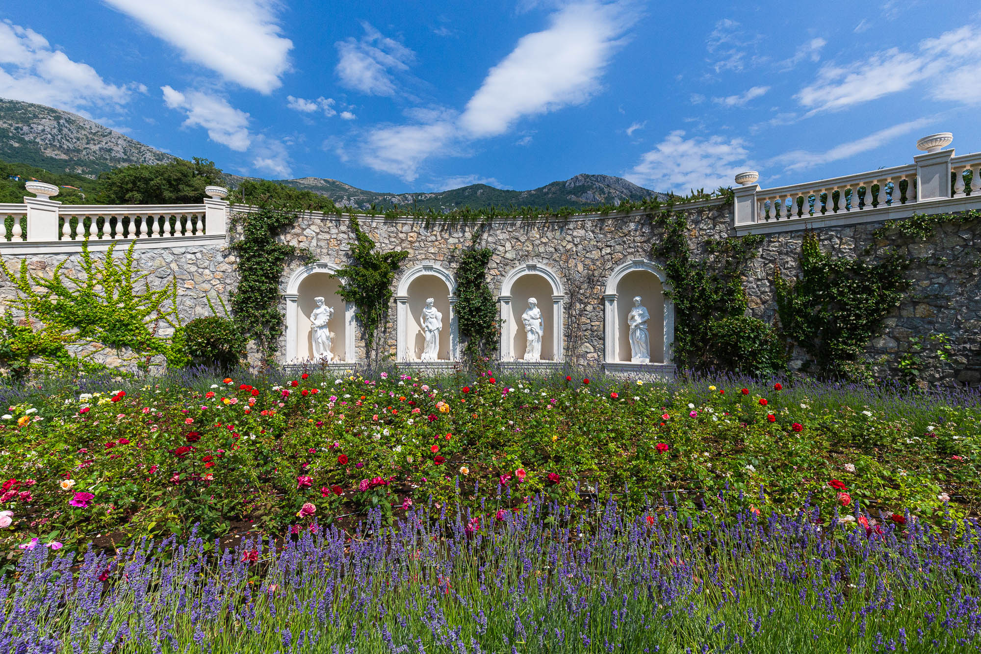 World-Class Coastal Villa – Adriatic Elegance & Privacy