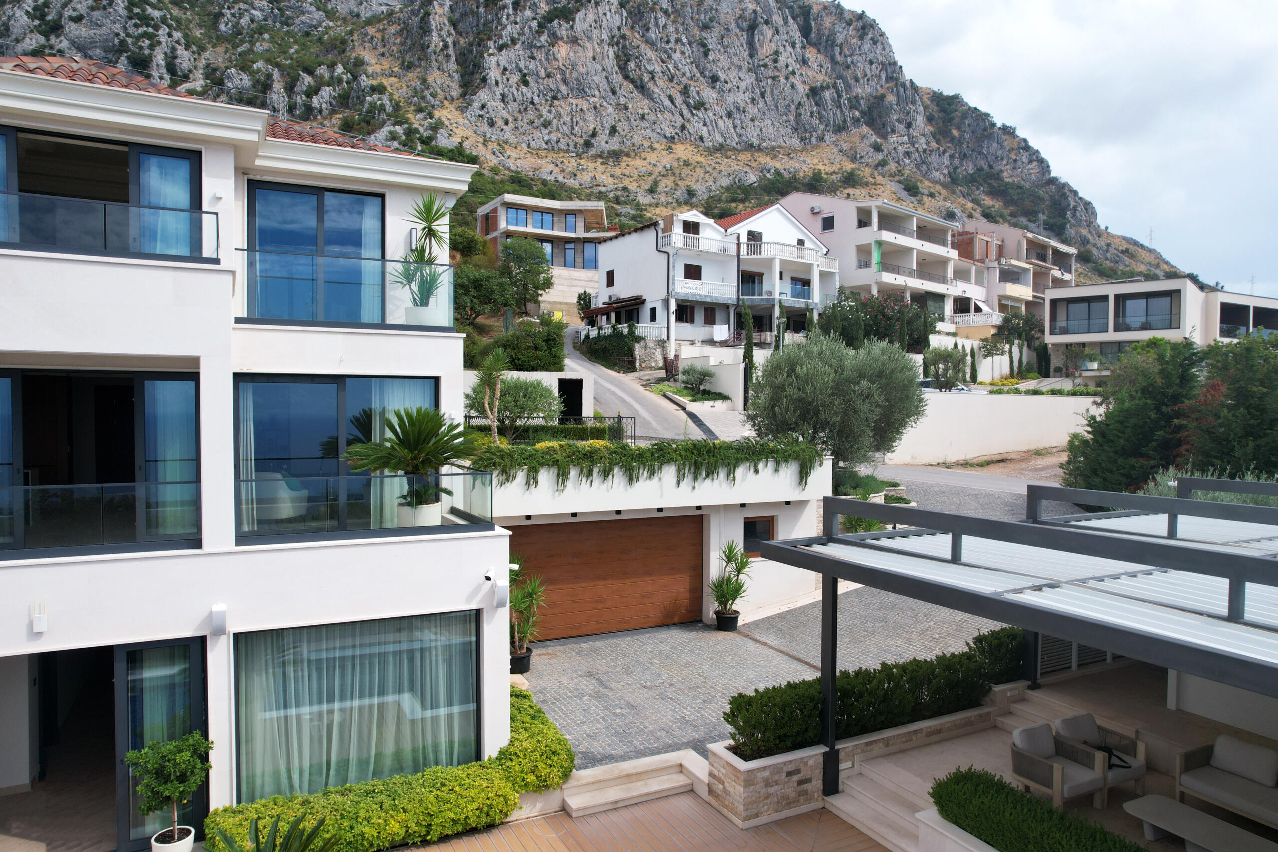 Exclusive Villa in Blizikuće, near Sveti Stefan