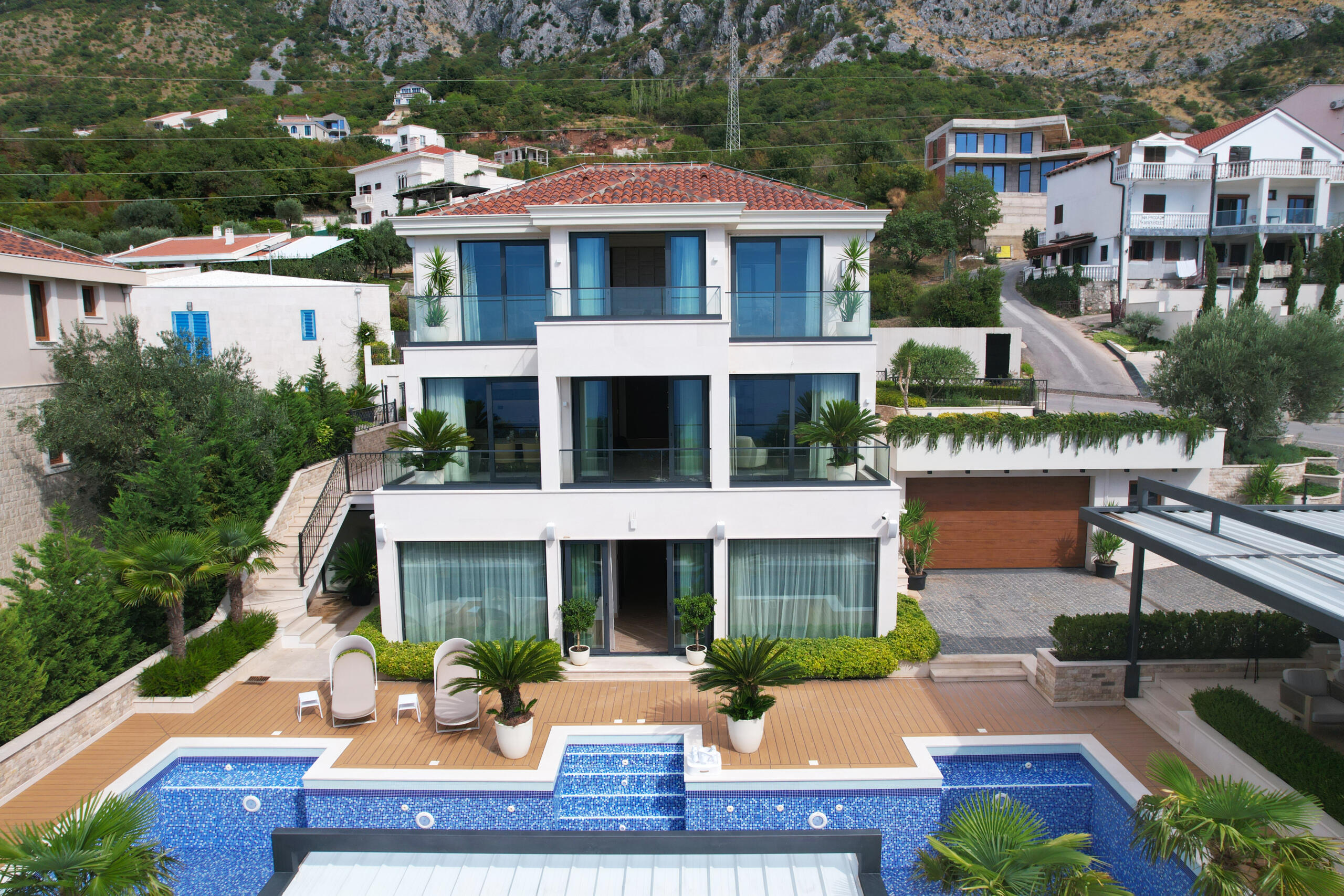 Exclusive Villa in Blizikuće, near Sveti Stefan