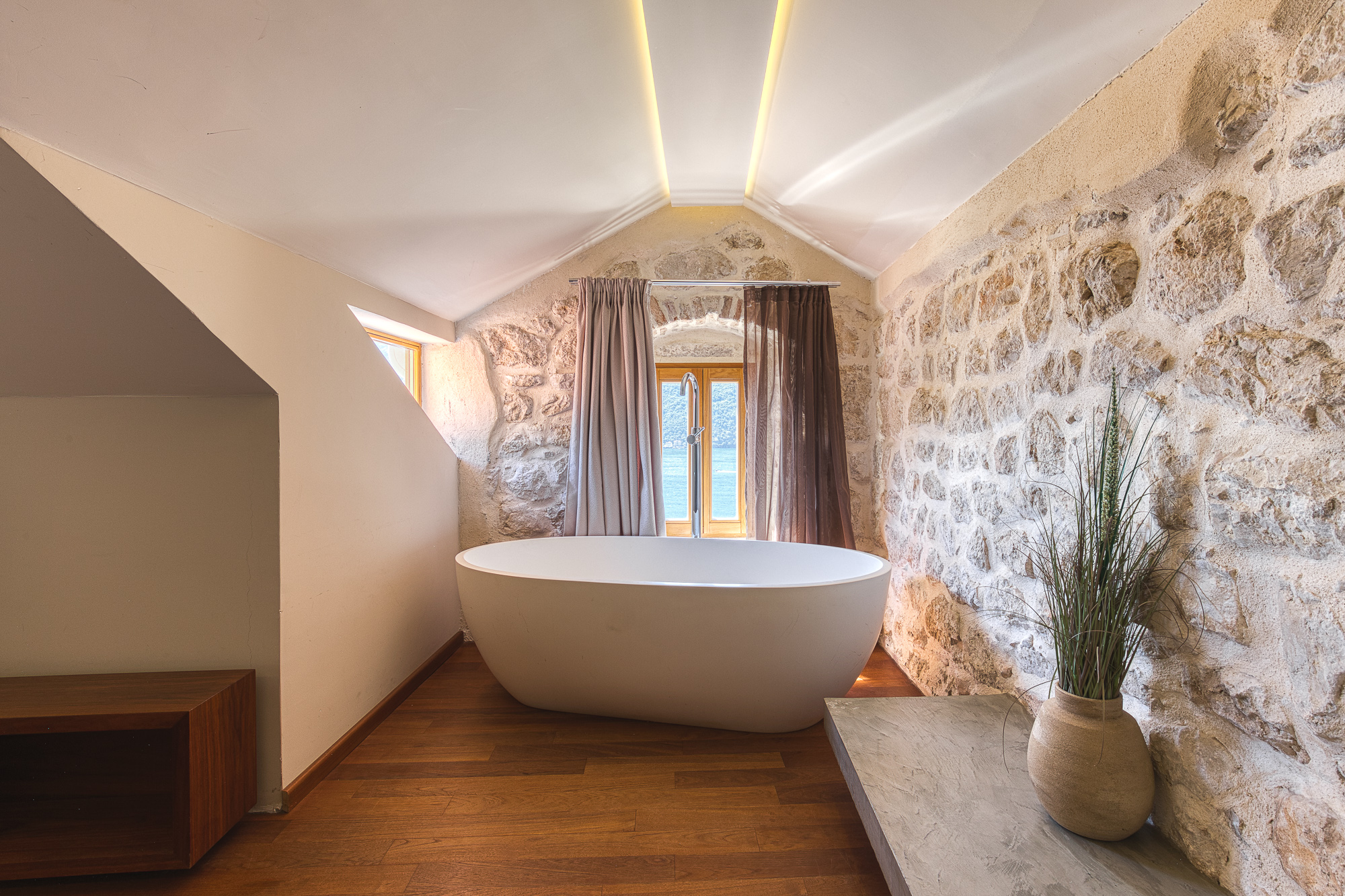 Luxury Villa with Panoramic Sea View – Elegance and Comfort Combined