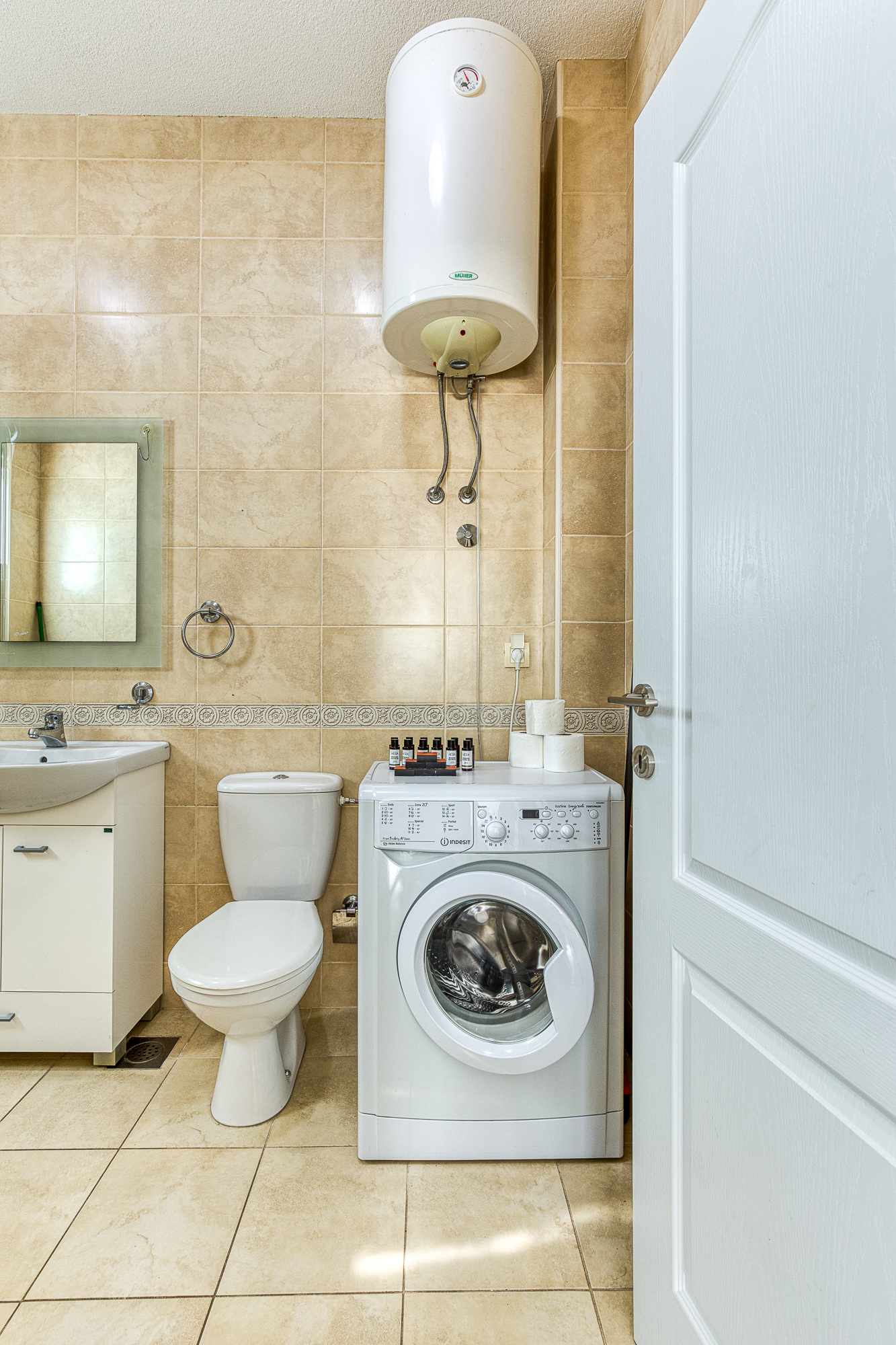 A seaview apartment in Becici