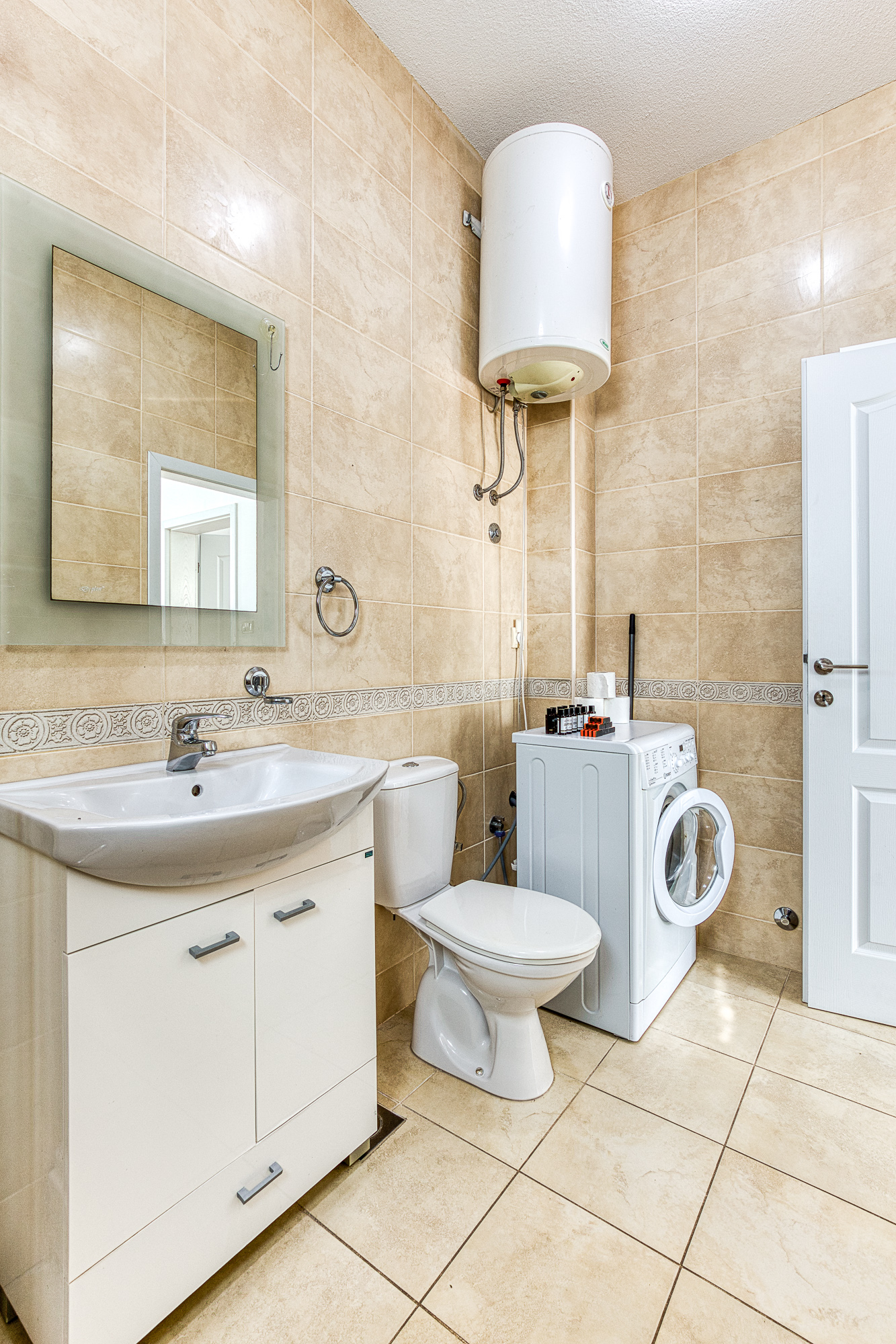 A seaview apartment in Becici