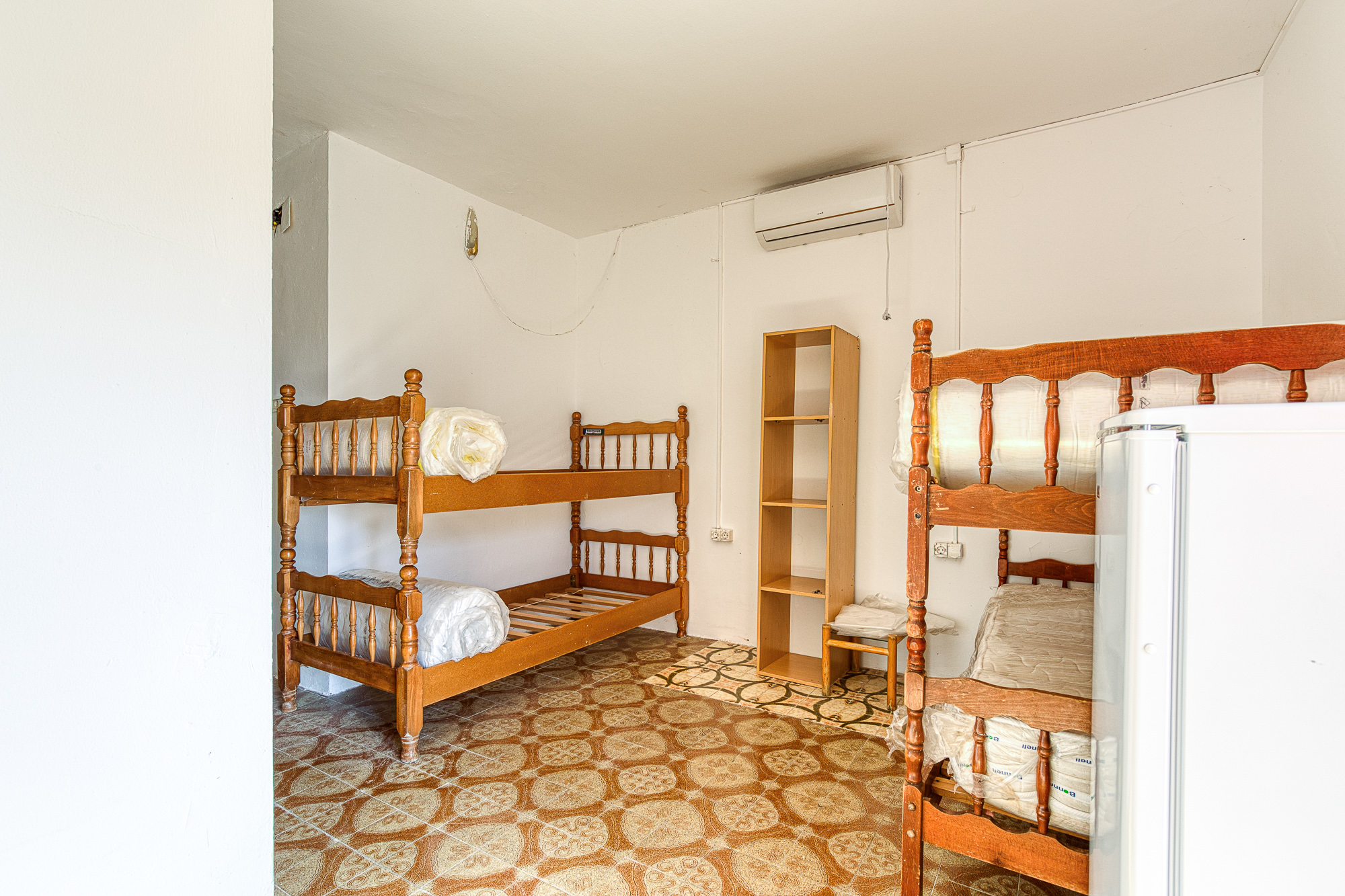 House for sale in Pržno, near Sveti Stefan – prime location.