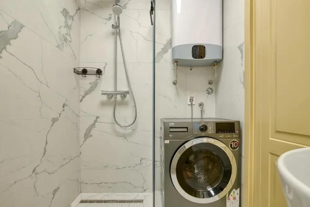 3-Bedroom Apartment, 90 m², Blizikuće — Sea View of Sveti Stefan