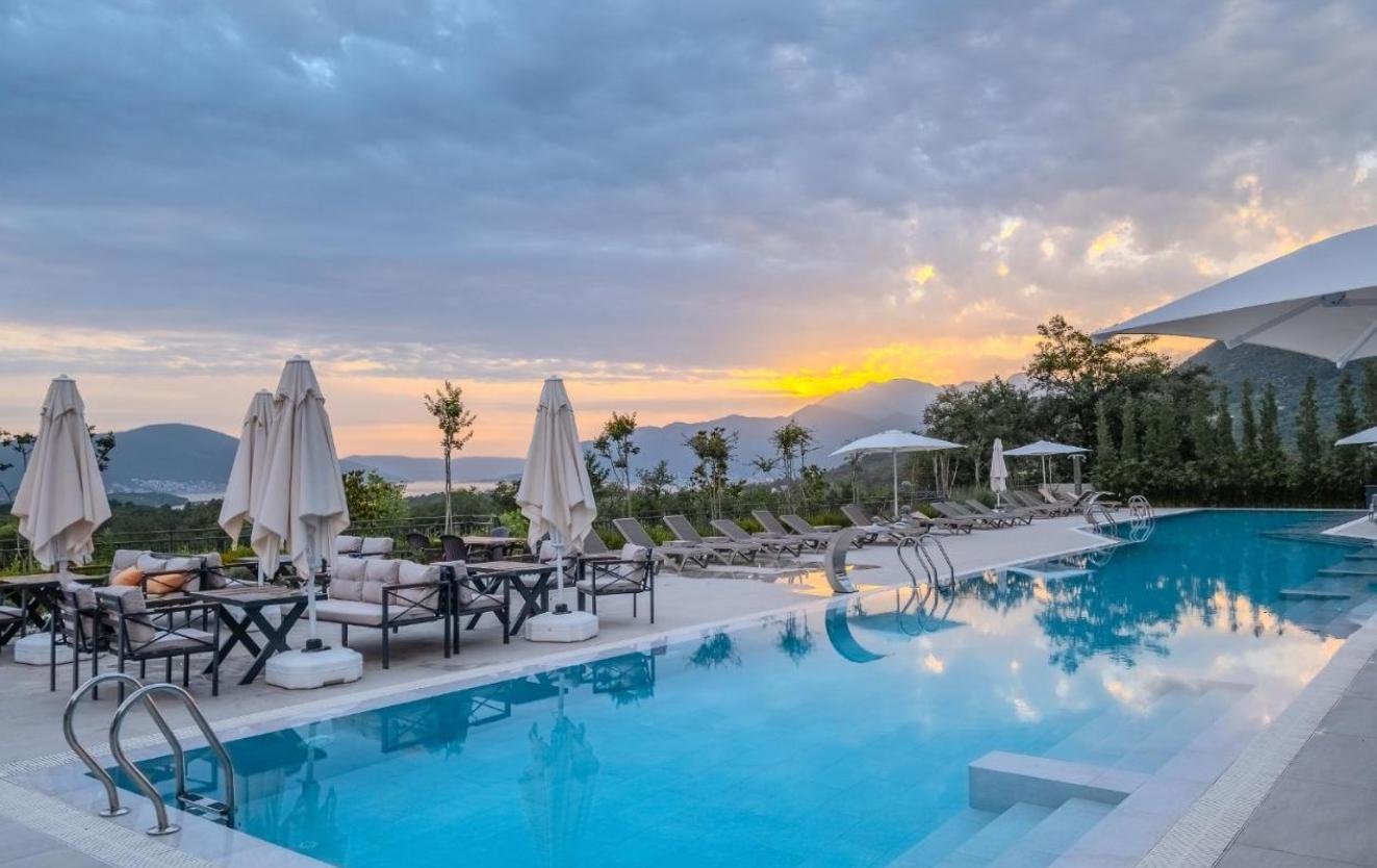 EXCLUSIVE OFFER — LUXURY STUDIO IN MONTENEGRO