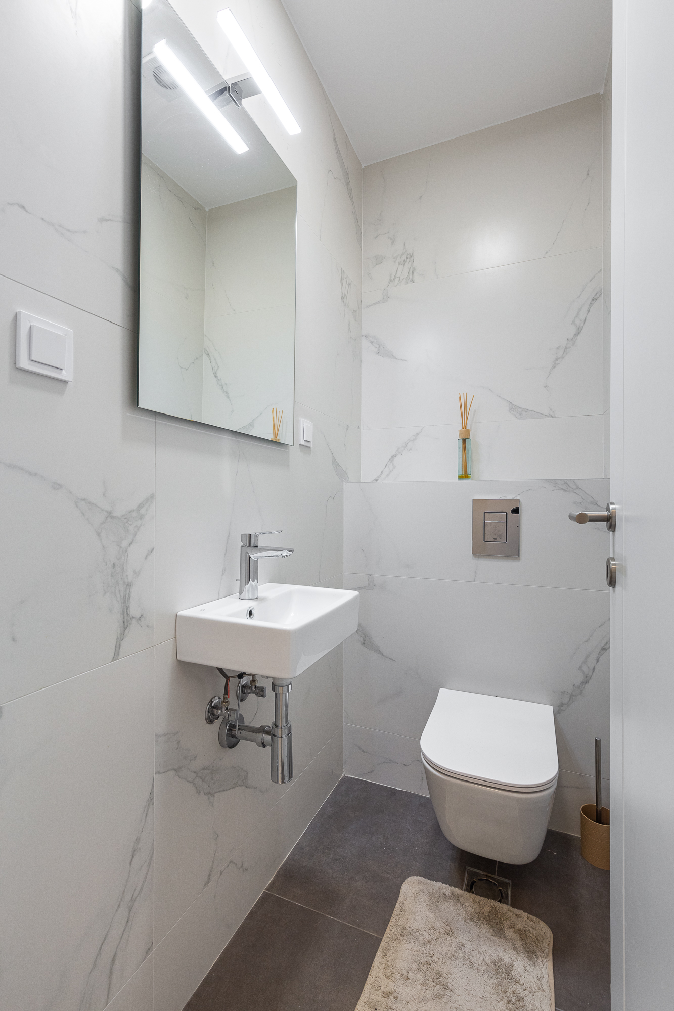 Luxury Two-Bedroom Apartment in Bečići – Panoramic Sea View of Sveti Stefan