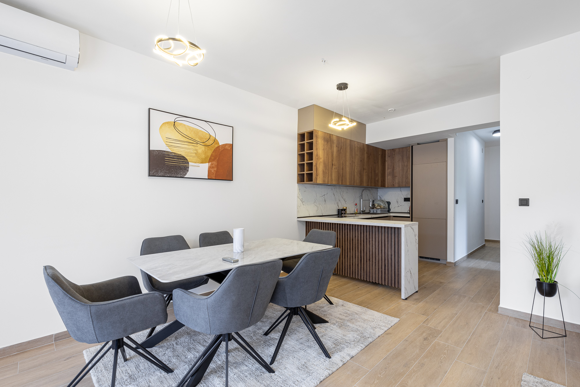 Apartment on the 1st floor, 81 m², with 2 bedrooms and 2 bathrooms