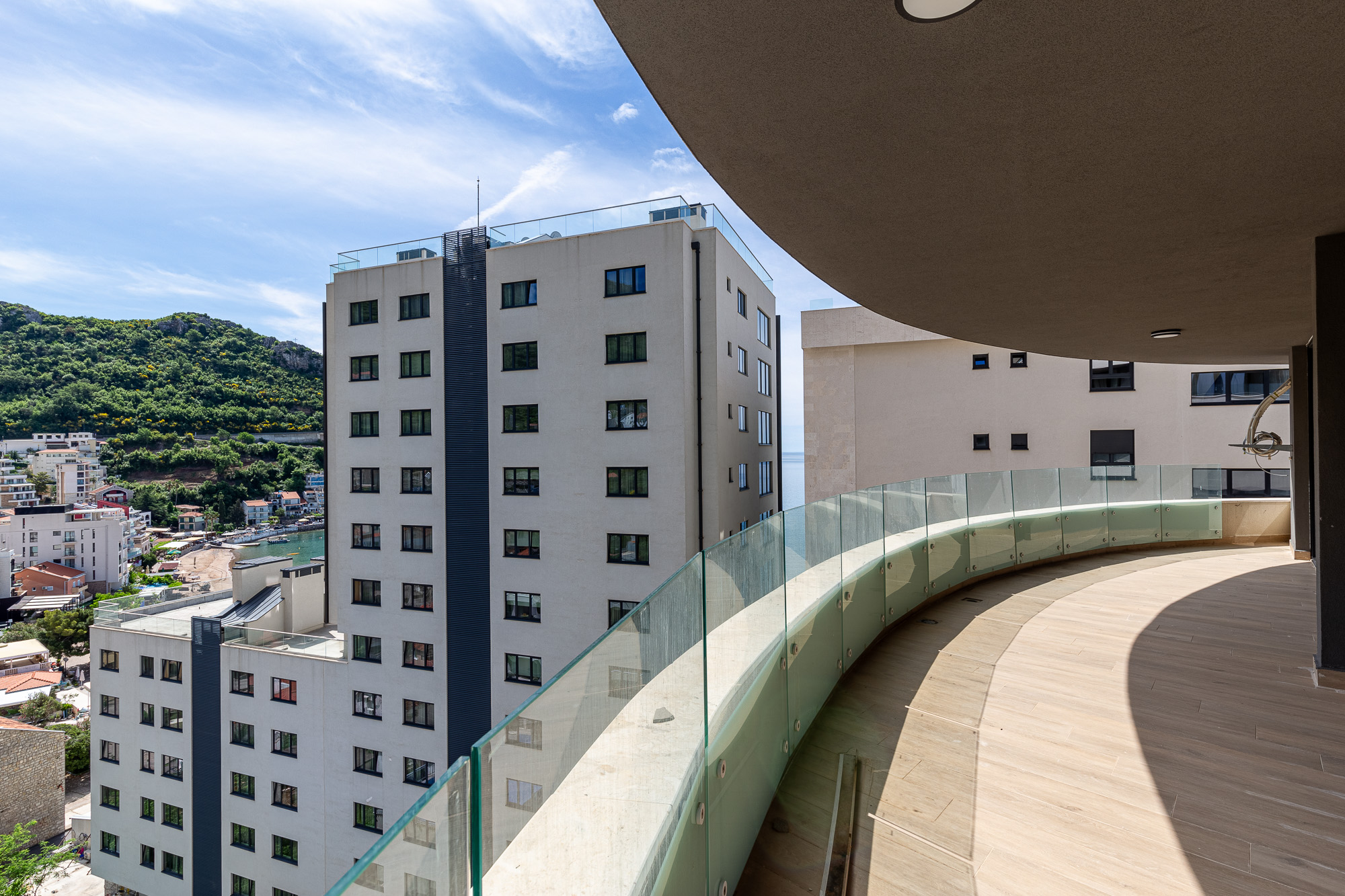 Apartment in Rafailovići, with a total area of 127 m² plus a 13 m² terrace.