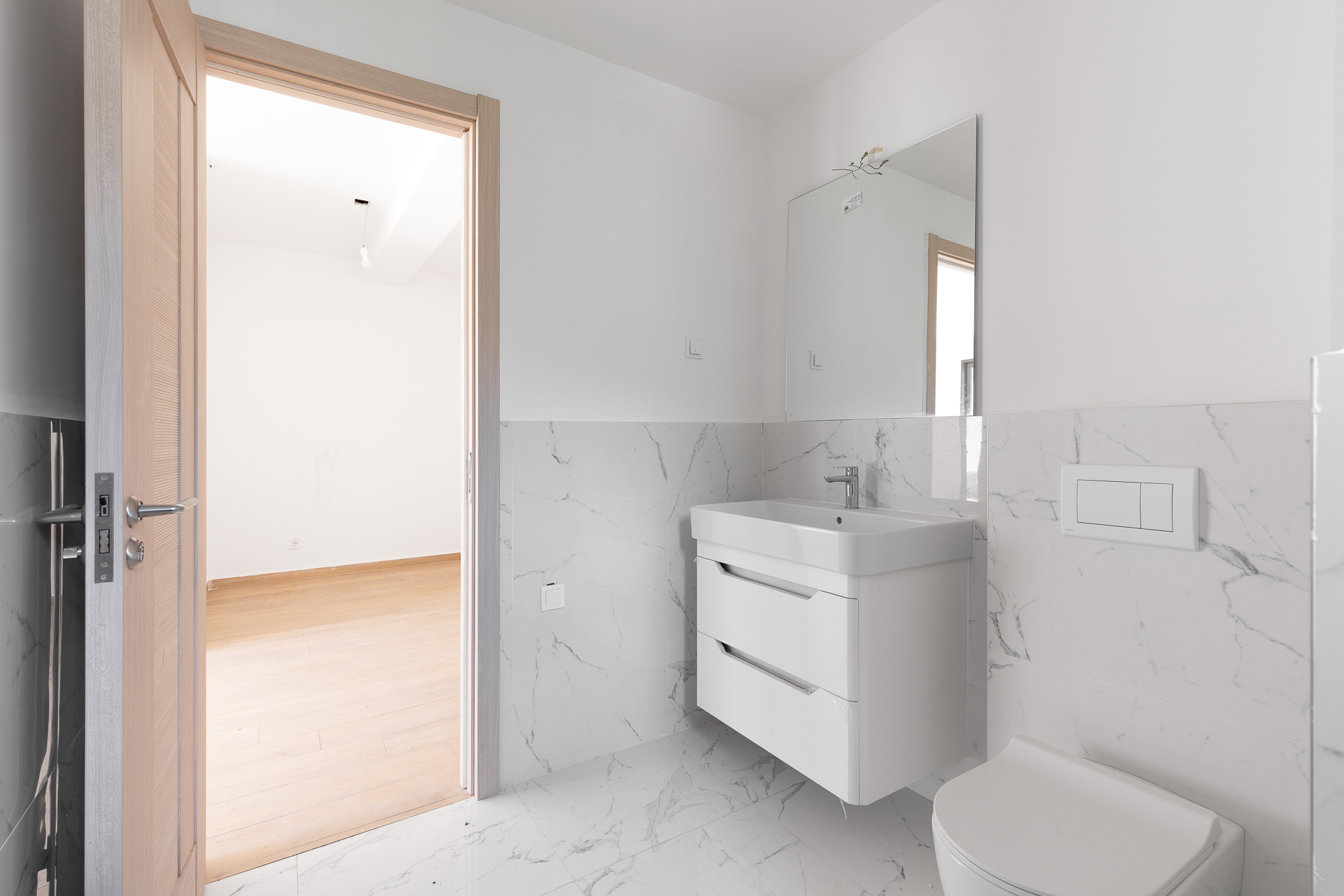 Apartment in Rafailovići, with a total area of 127 m² plus a 13 m² terrace.