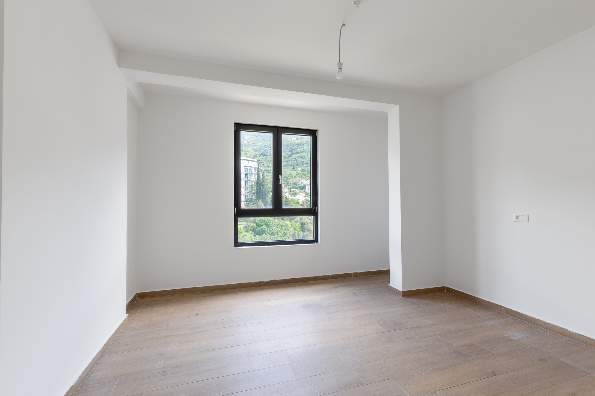 Apartment in Rafailovići, with a total area of 127 m² plus a 13 m² terrace.