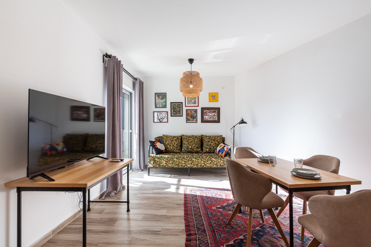 A cozy and modern 53 m² apartment in Bečići, located on the 4th floor