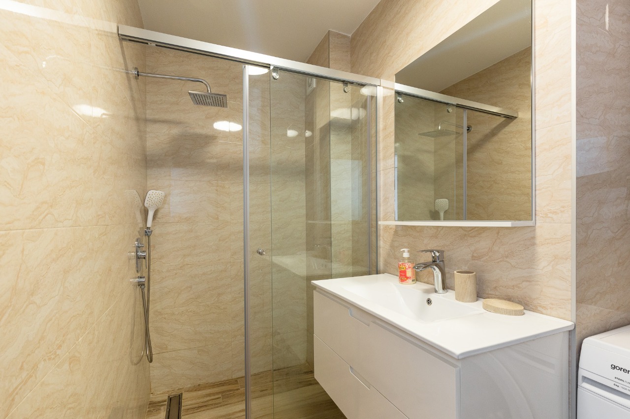 A cozy and modern 53 m² apartment in Bečići, located on the 4th floor