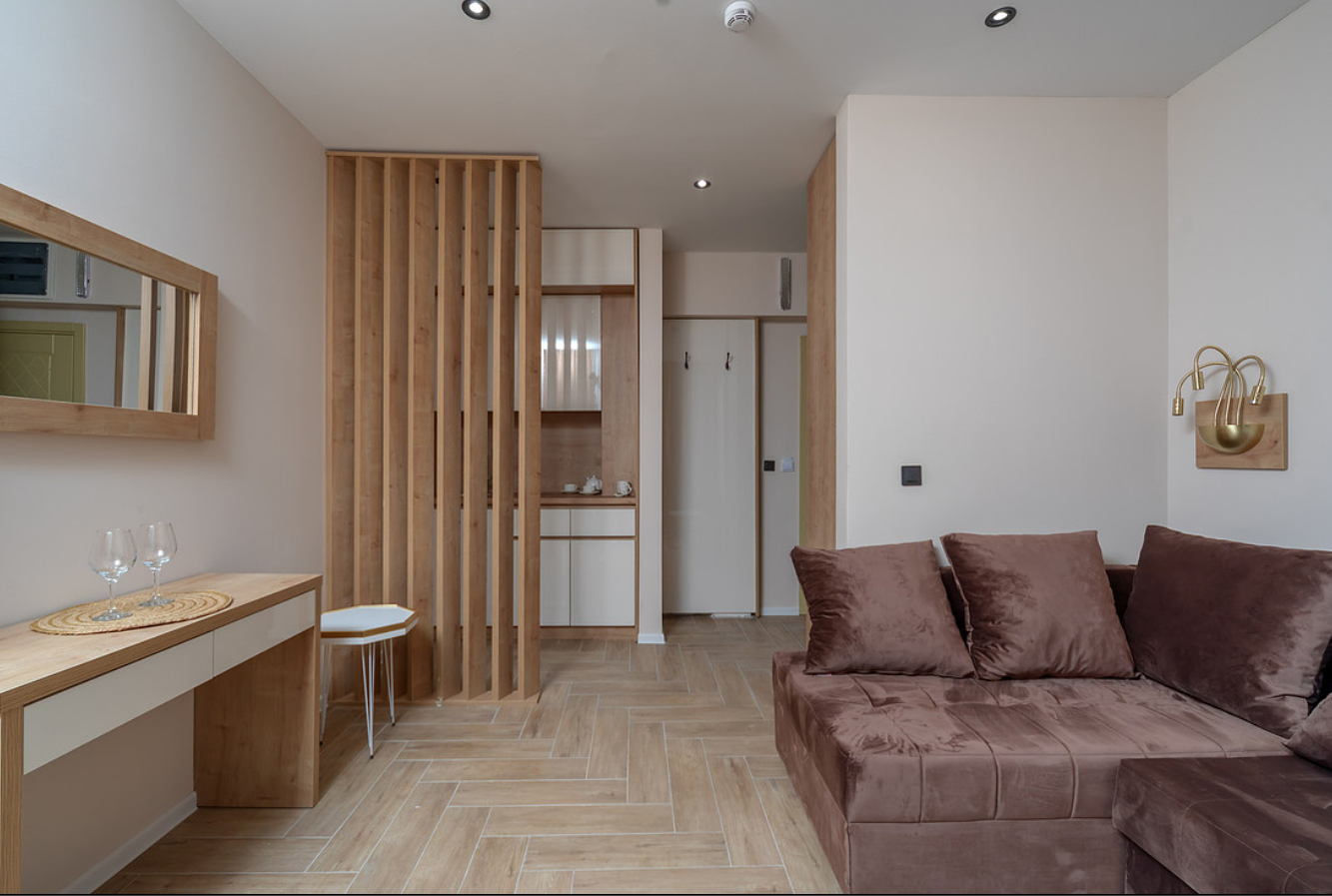 FOR SALE / PARTNERSHIP – HOTEL IN A PRIME LOCATION