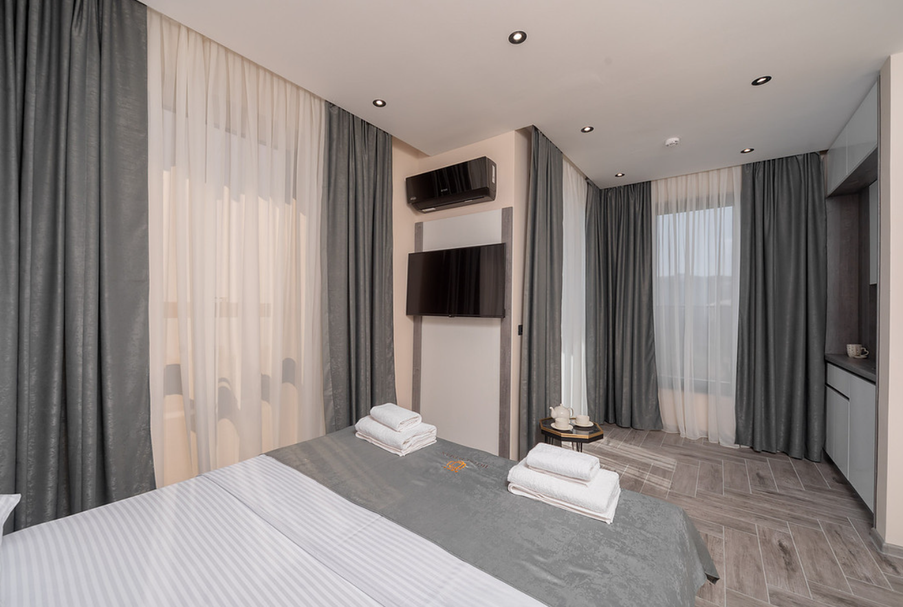 FOR SALE / PARTNERSHIP – HOTEL IN A PRIME LOCATION