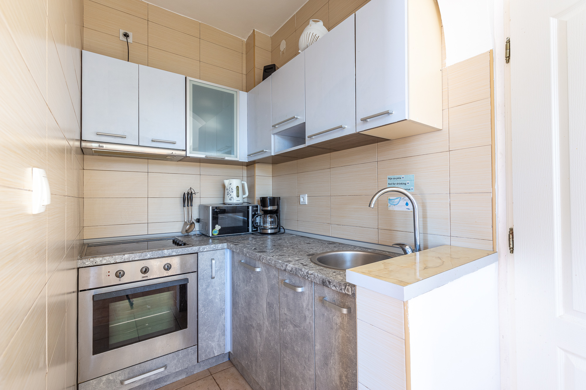 Cozy Seafront Apartment in Bigovo — with Terrace and Stunning Sea View