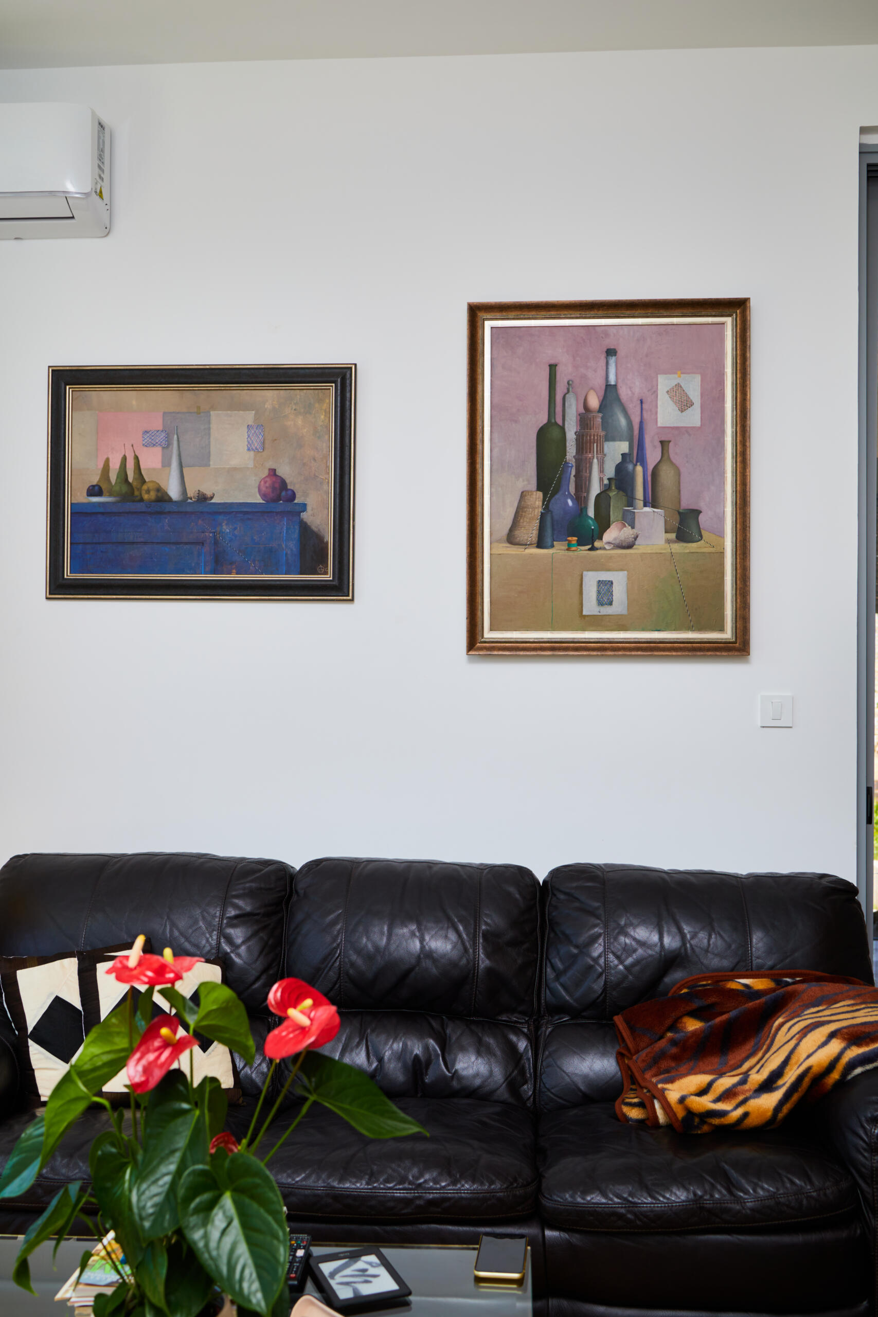 Spacious house in Kumbor with a total area of 335 m²