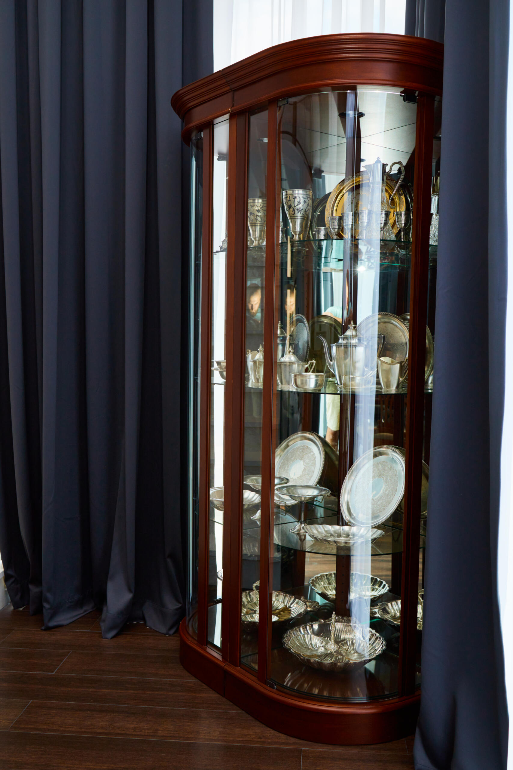 Spacious house in Kumbor with a total area of 335 m²