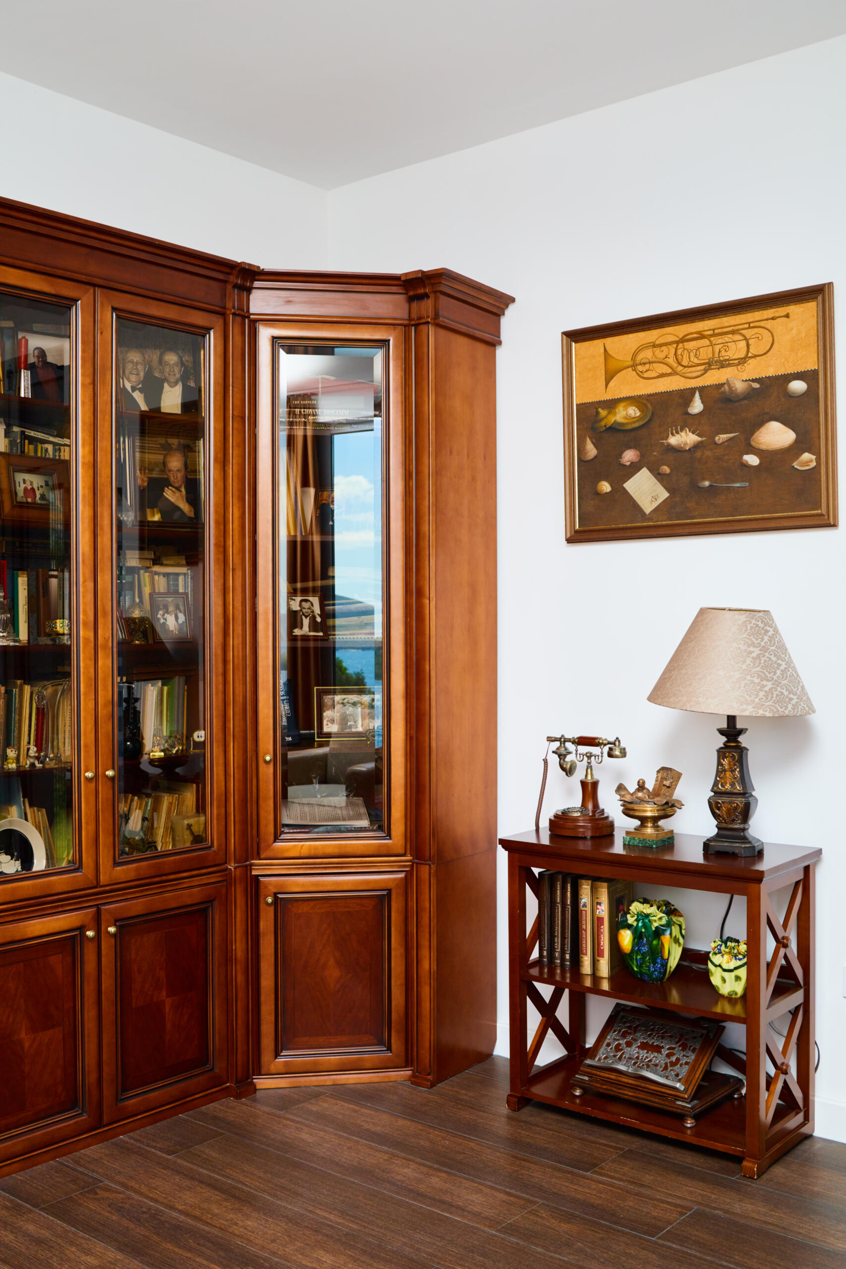 Spacious house in Kumbor with a total area of 335 m²