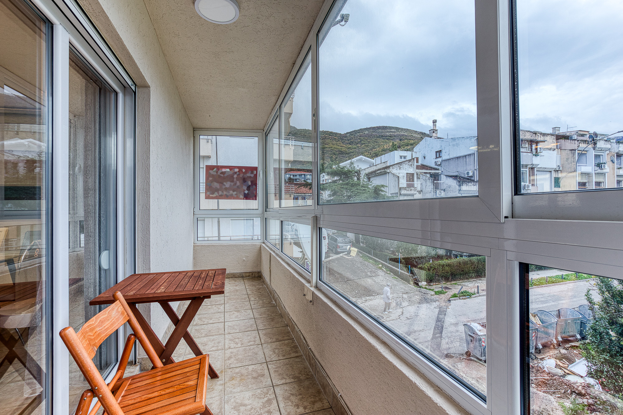 Apartment with 2 bedrooms in Bečići