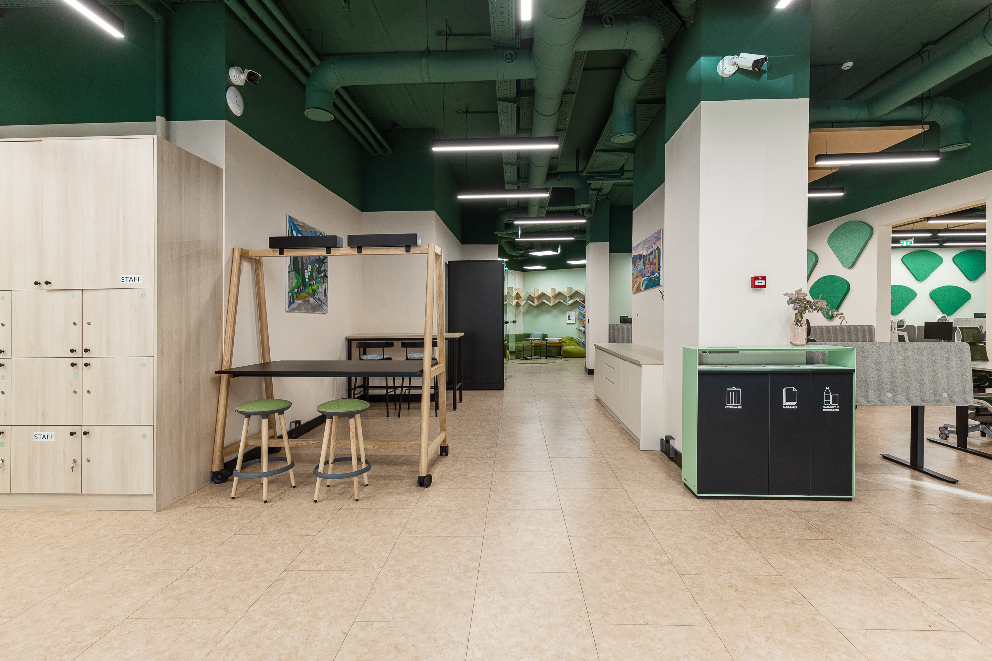 Commercial property in Budva, 400 m²