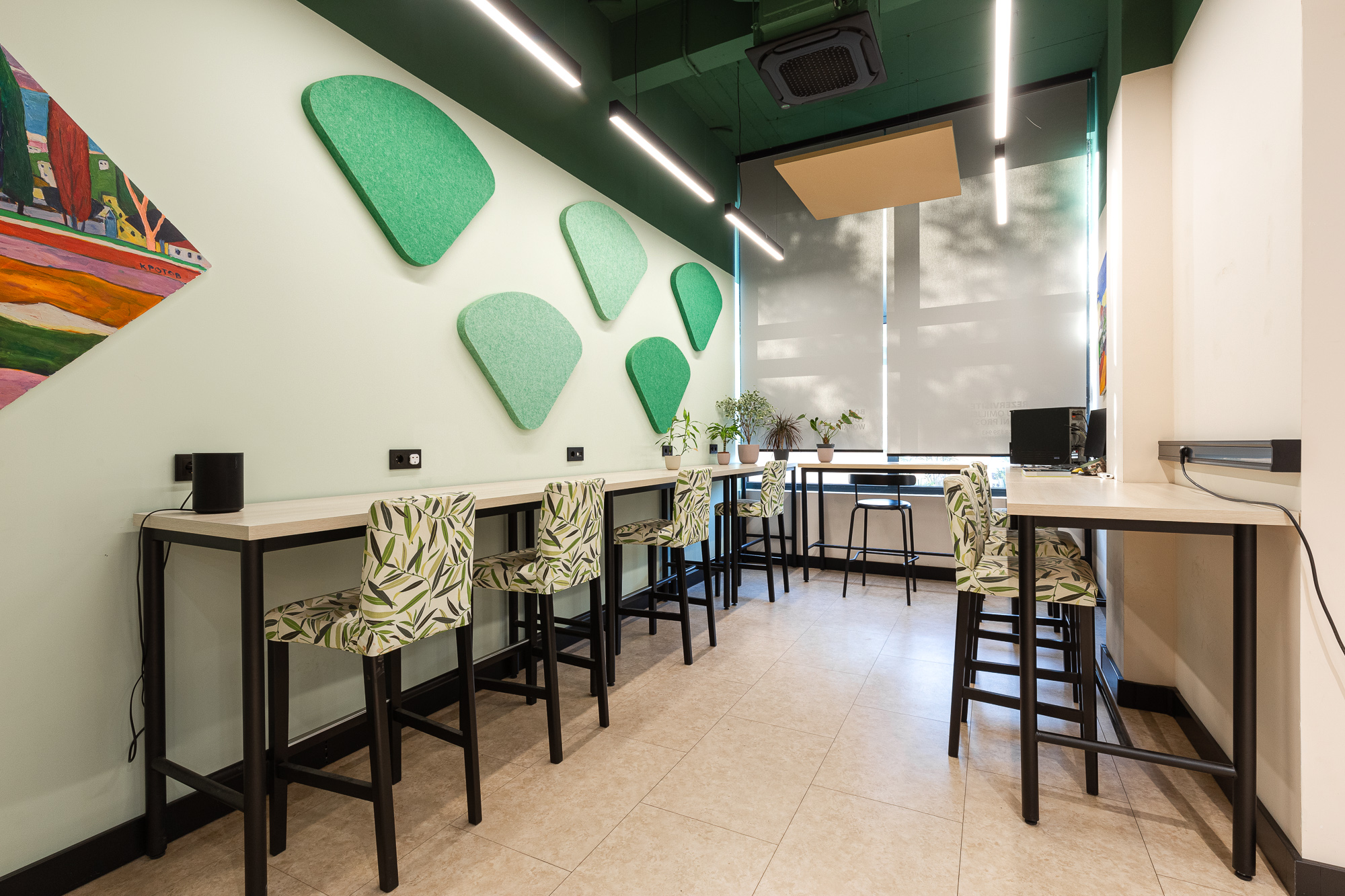 Commercial property in Budva, 400 m²