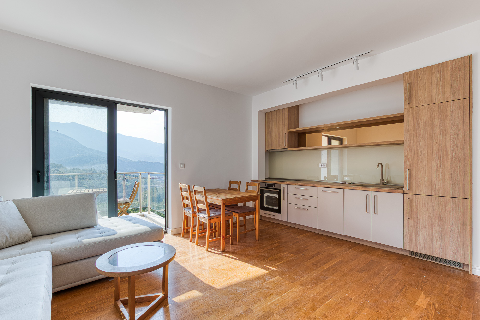 Modern Sea View Apartment – Becici